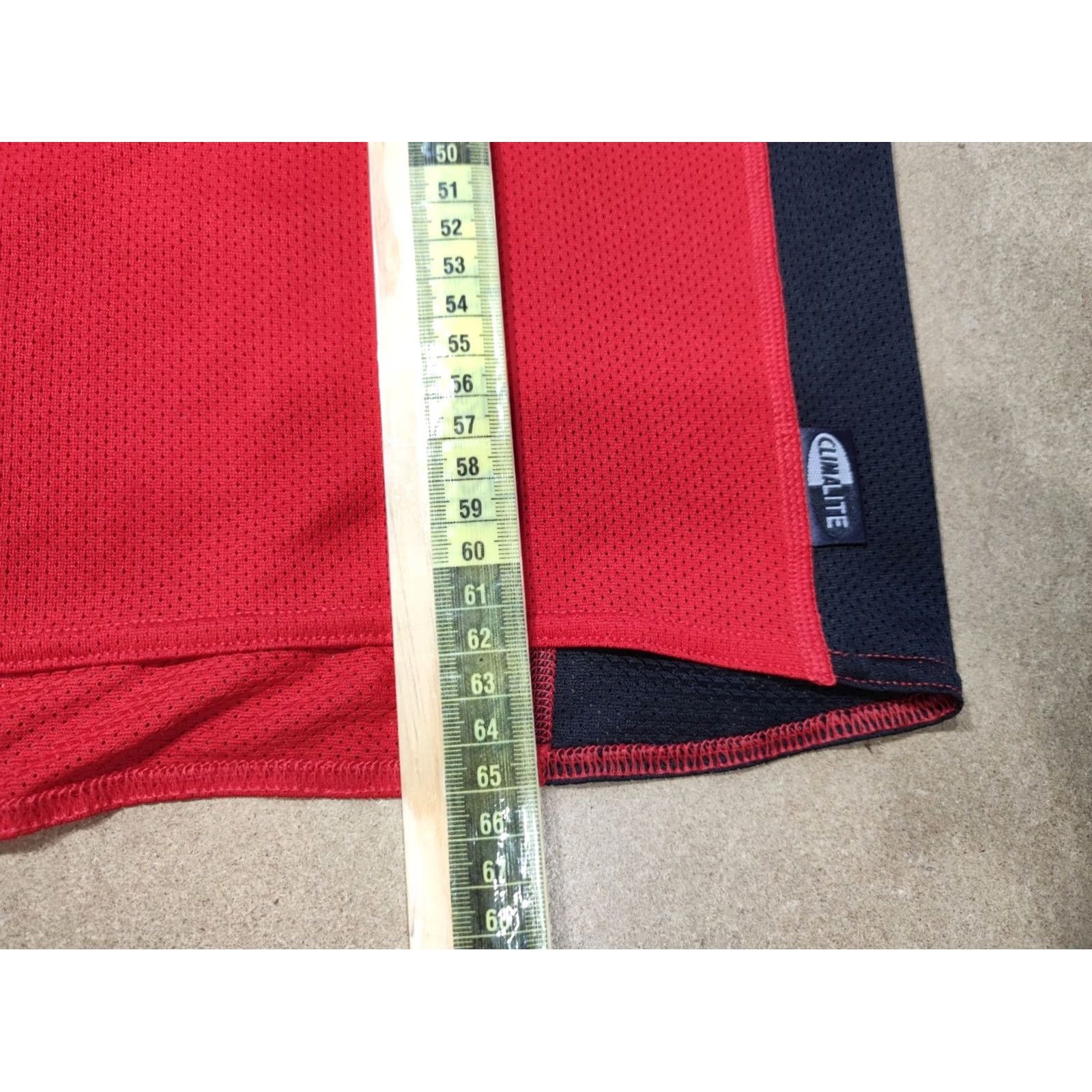 Nike Nike Tank Top Mens Red Vintage 1999 Size M Sleveless Shirt VTG Sport Cropped Sleeveless Breathable Quick Dry Slimfit Practical Activewear Size US M / EU 48-50 / 2 - 3 Thumbnail