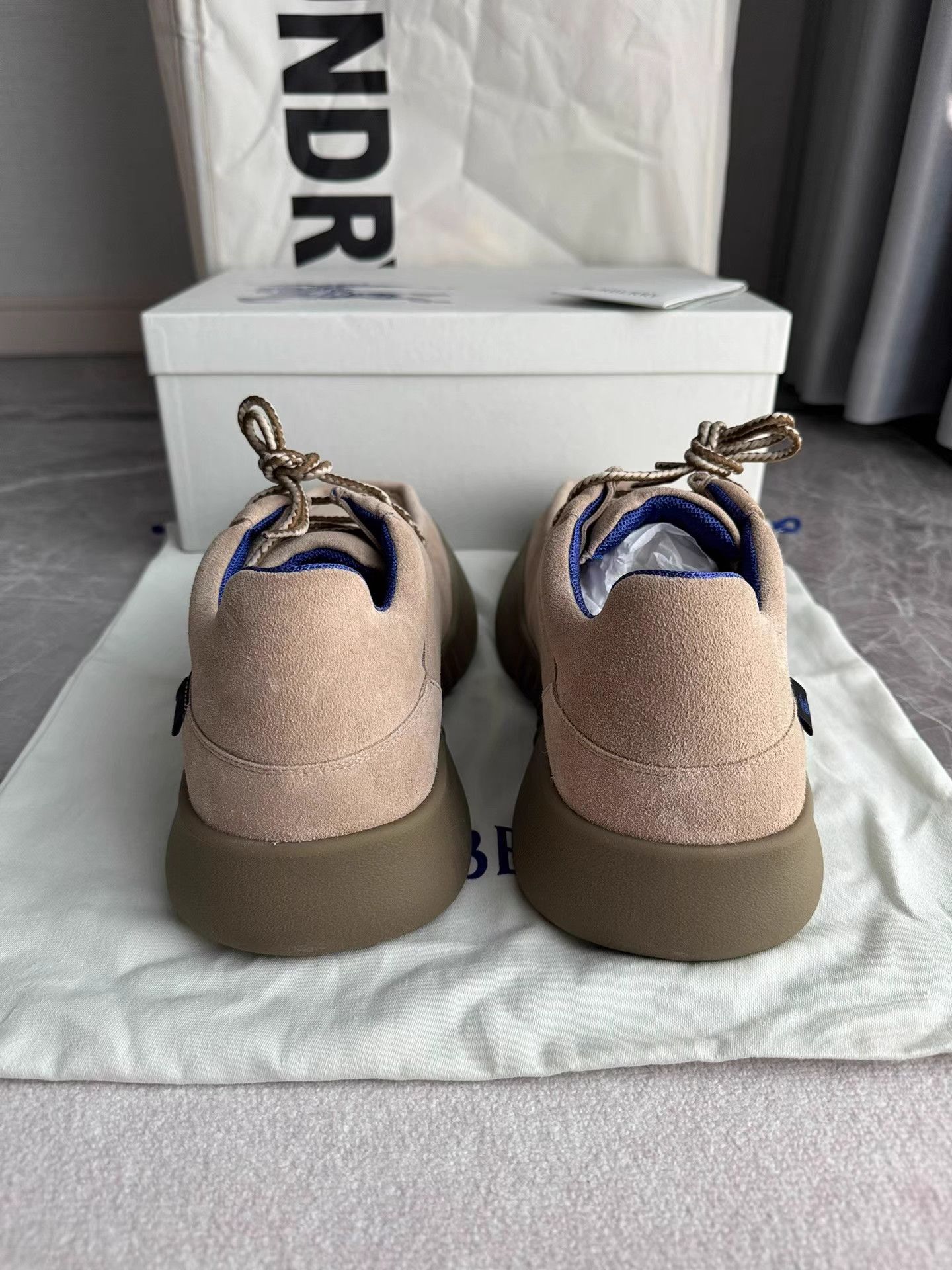 Burberry Burberry Men's Casual Shoes K6 Size US 8 / EU 41 - 3 Thumbnail