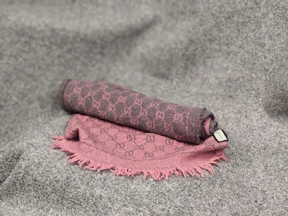 Gucci Gucci GG Monogram Authentic double-sided wool scarf Size ONE SIZE - 1 Thumbnail
