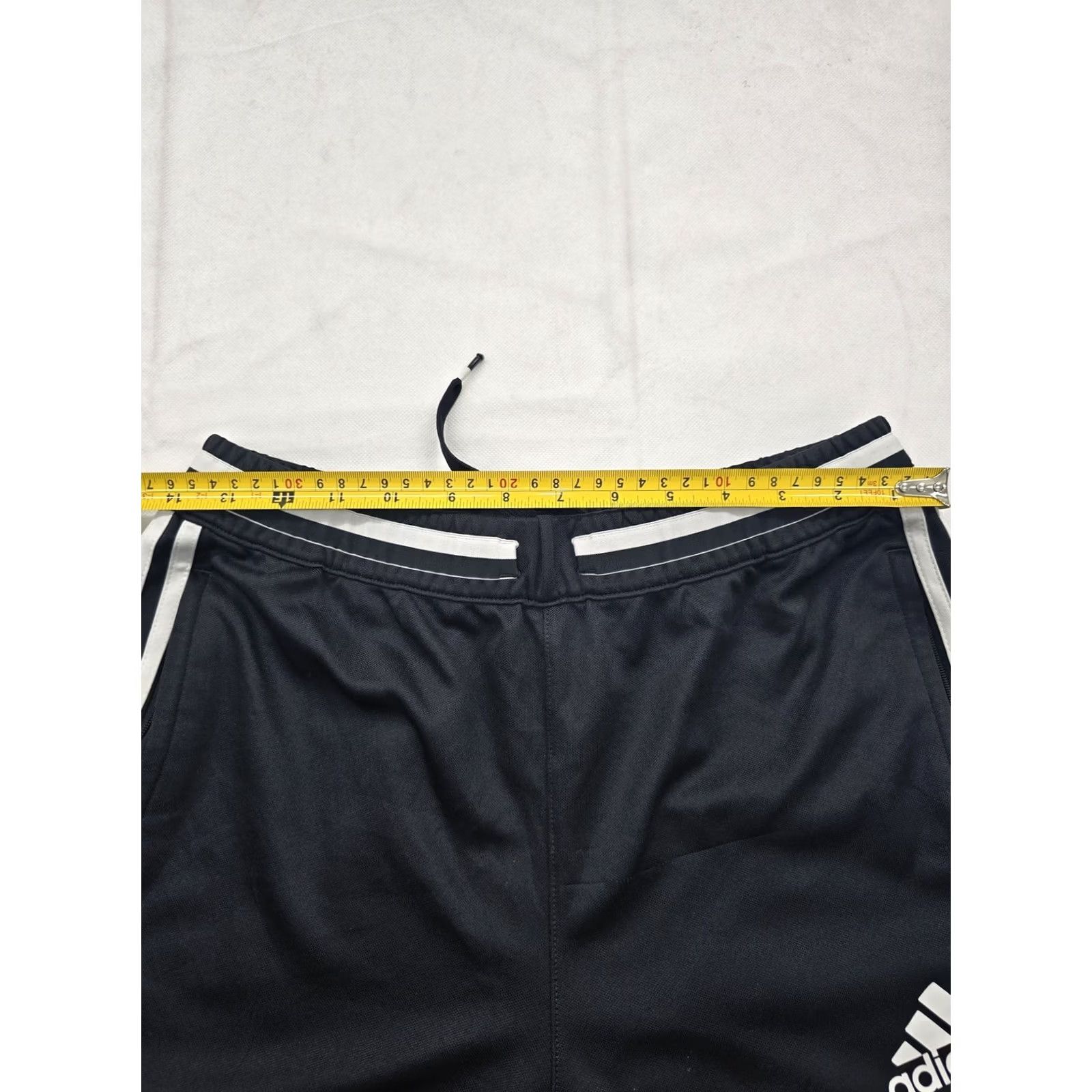 Adidas Adidas Black Track Pants XL 3-Stripes Drawstring Unisex pants Unisex Adults Regular XL Black 3-Stripes Track Pants Adidas Size 40" / US 18 - 5 Thumbnail