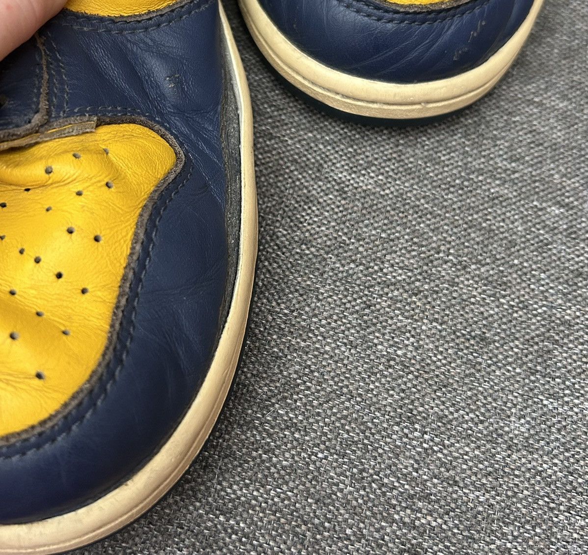 Nike × Vintage Vintage 2003 Nike Dunk High Michigan Size US 10 / EU 43 - 19 Thumbnail