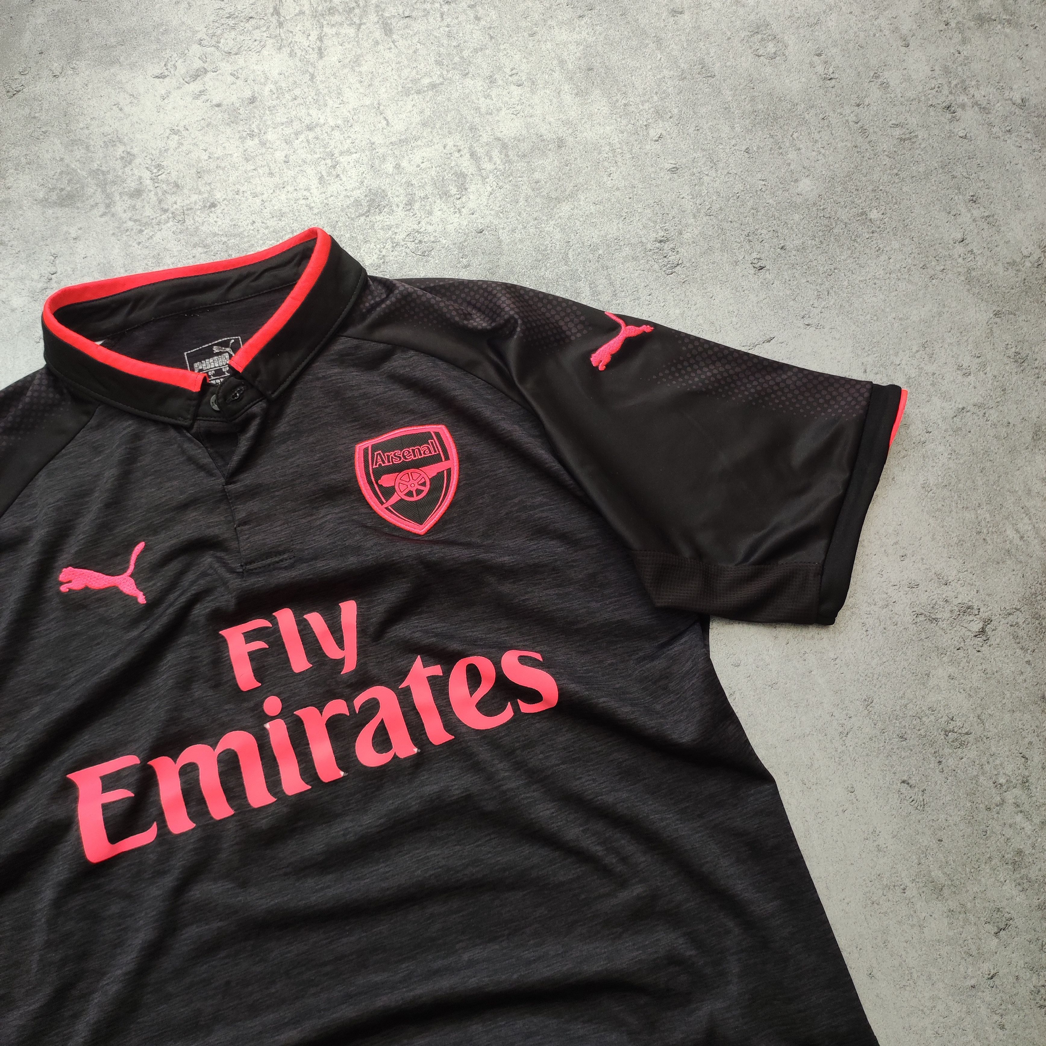 Other RARE Arsenal London 2017/18 Third Football Puma Jersey Size US L / EU 52-54 / 3 - 3 Thumbnail