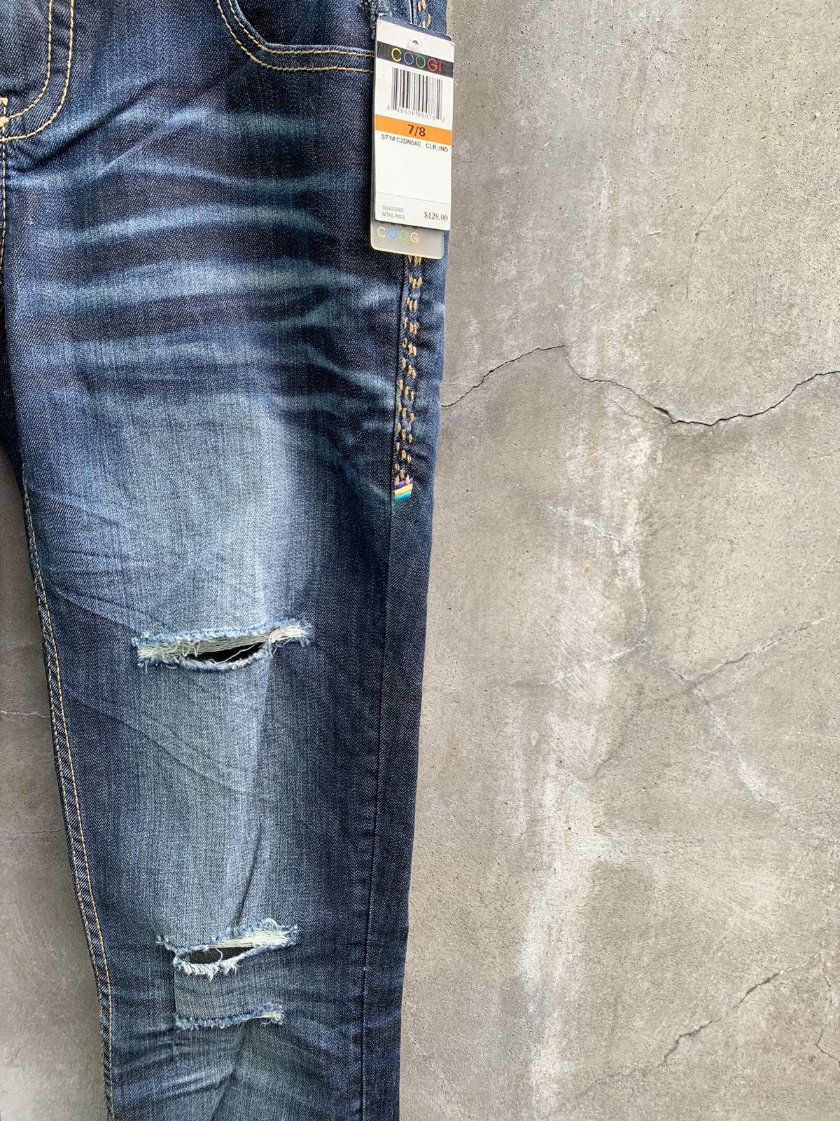 Coogi Rhinestone Logo Denim Jeans Size 28" / US 6 / IT 42 - 5 Thumbnail
