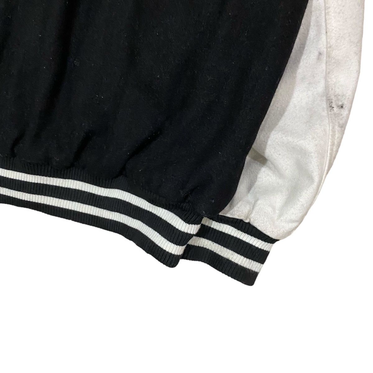 Other 🔥VINTAGES LIVERPOOL SPELL OUT WOOL VARSITY JACKET Size US M / EU 48-50 / 2 - 9 Thumbnail