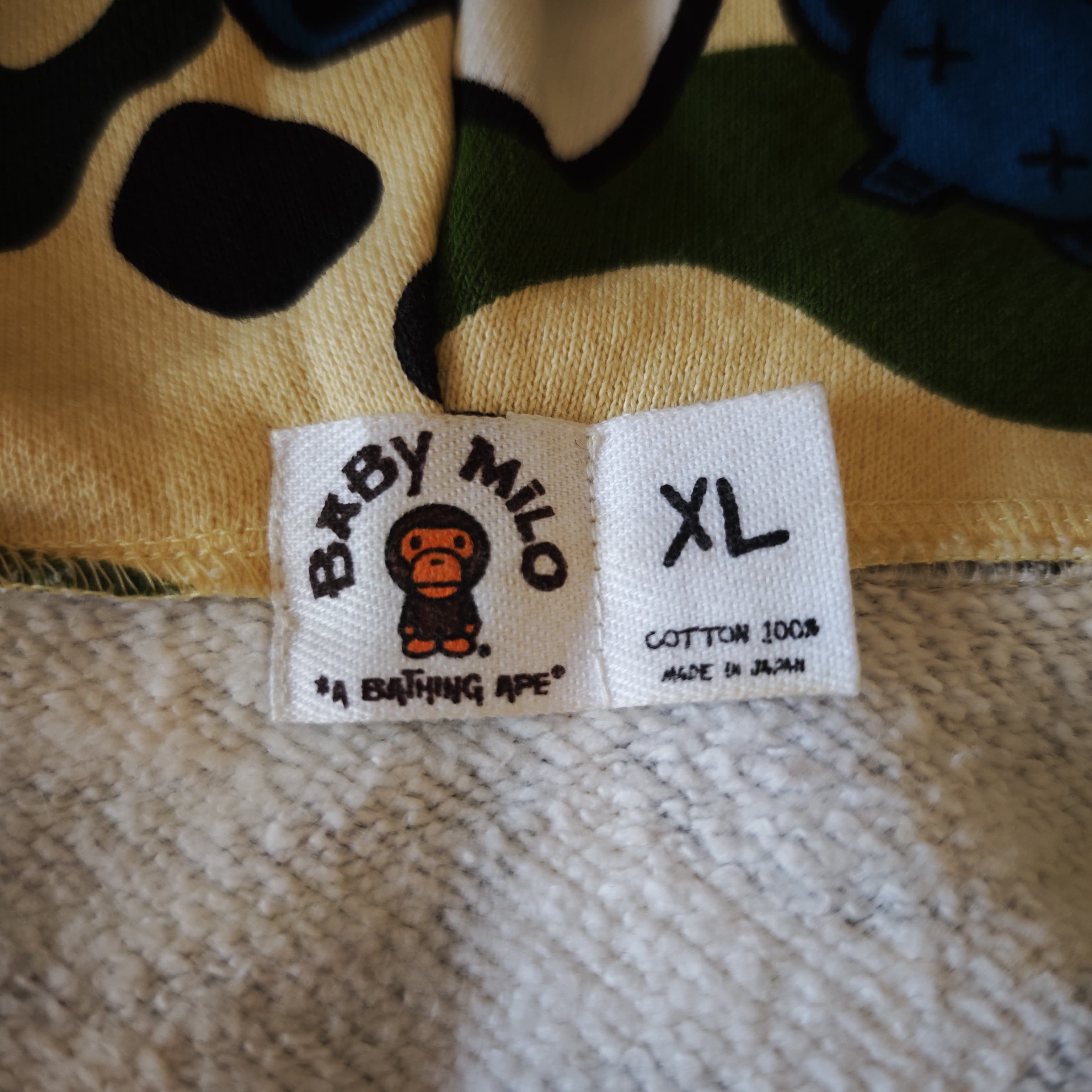Bape × Kaws BAPE X KAWS BABY MILO HOODIE Size US XL / EU 56 / 4 - 3 Thumbnail