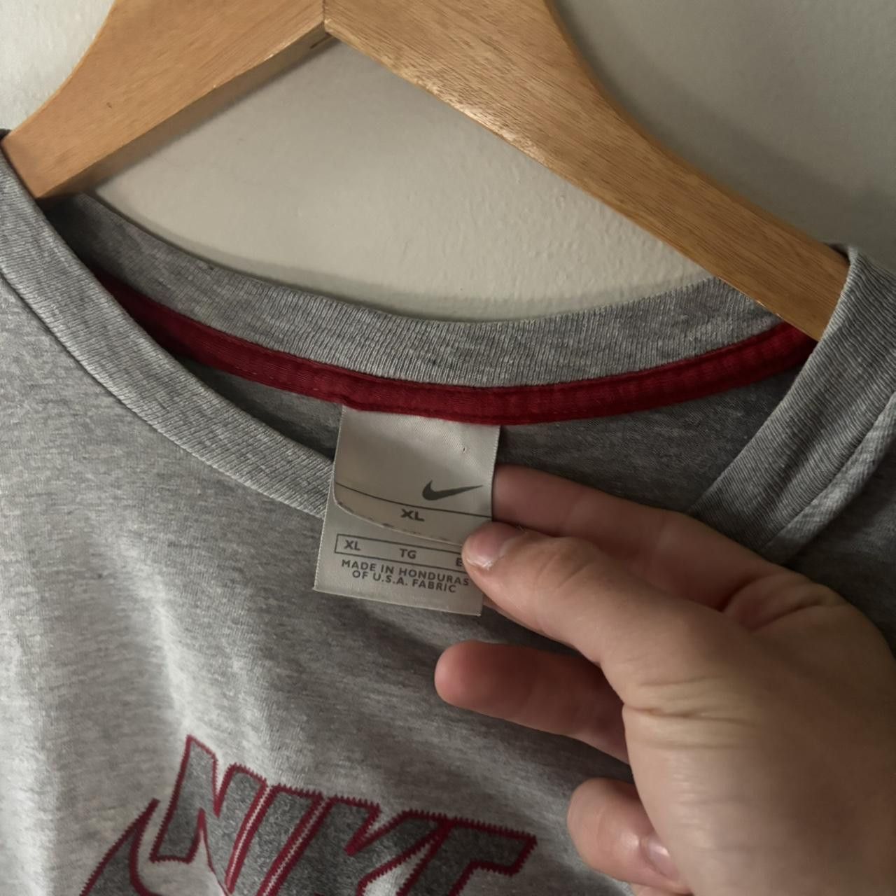 Nike Vintage Y2K 2000s Nike Big Swoosh Grey Tag T Shirt Size US M / EU 48-50 / 2 - 2 Thumbnail