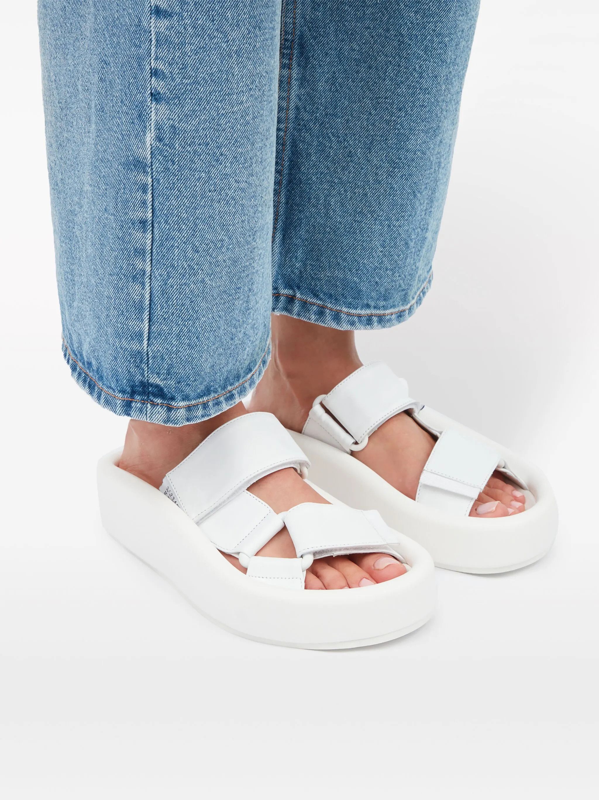 Maison Margiela oc11z1225 Weiping Leather Sandals in White Size US 9 / IT 39 - 6 Thumbnail