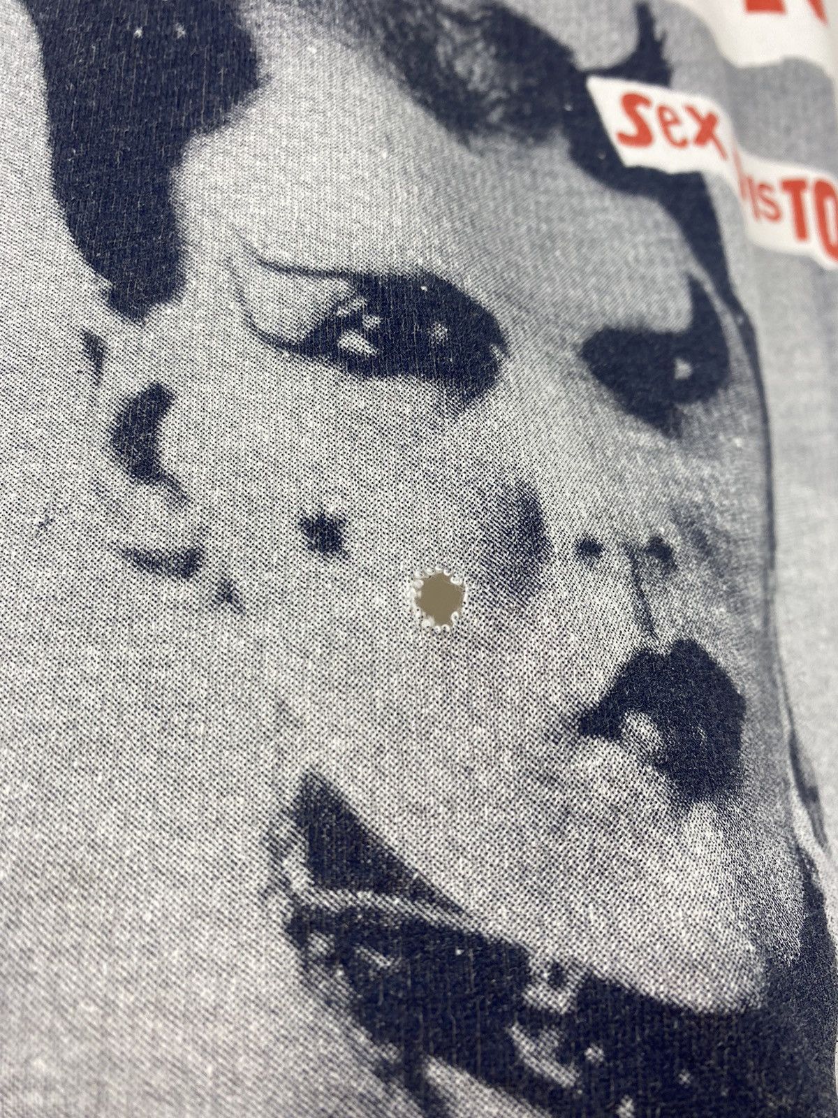 Band Tees Vintage Sex Pistols Anarchy in the UK Tank Top Shirt Nirvana Size US L / EU 52-54 / 3 - 3 Thumbnail