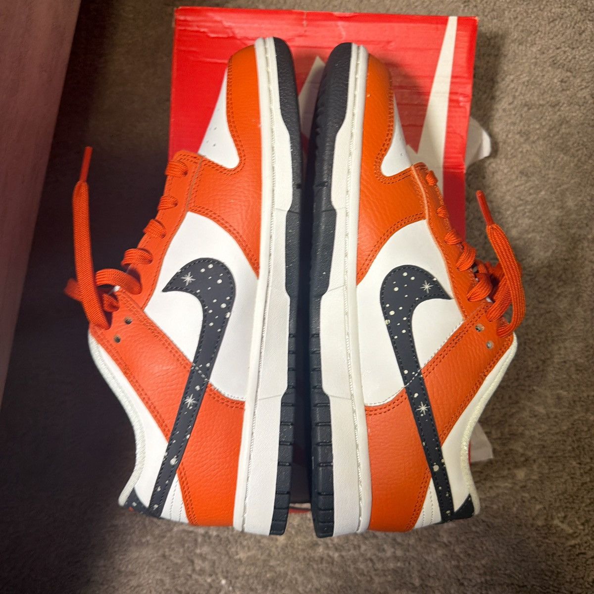 Nike Nike Dunk Low Starry swoosh Size US 8.5 / EU 41-42 - 8 Thumbnail