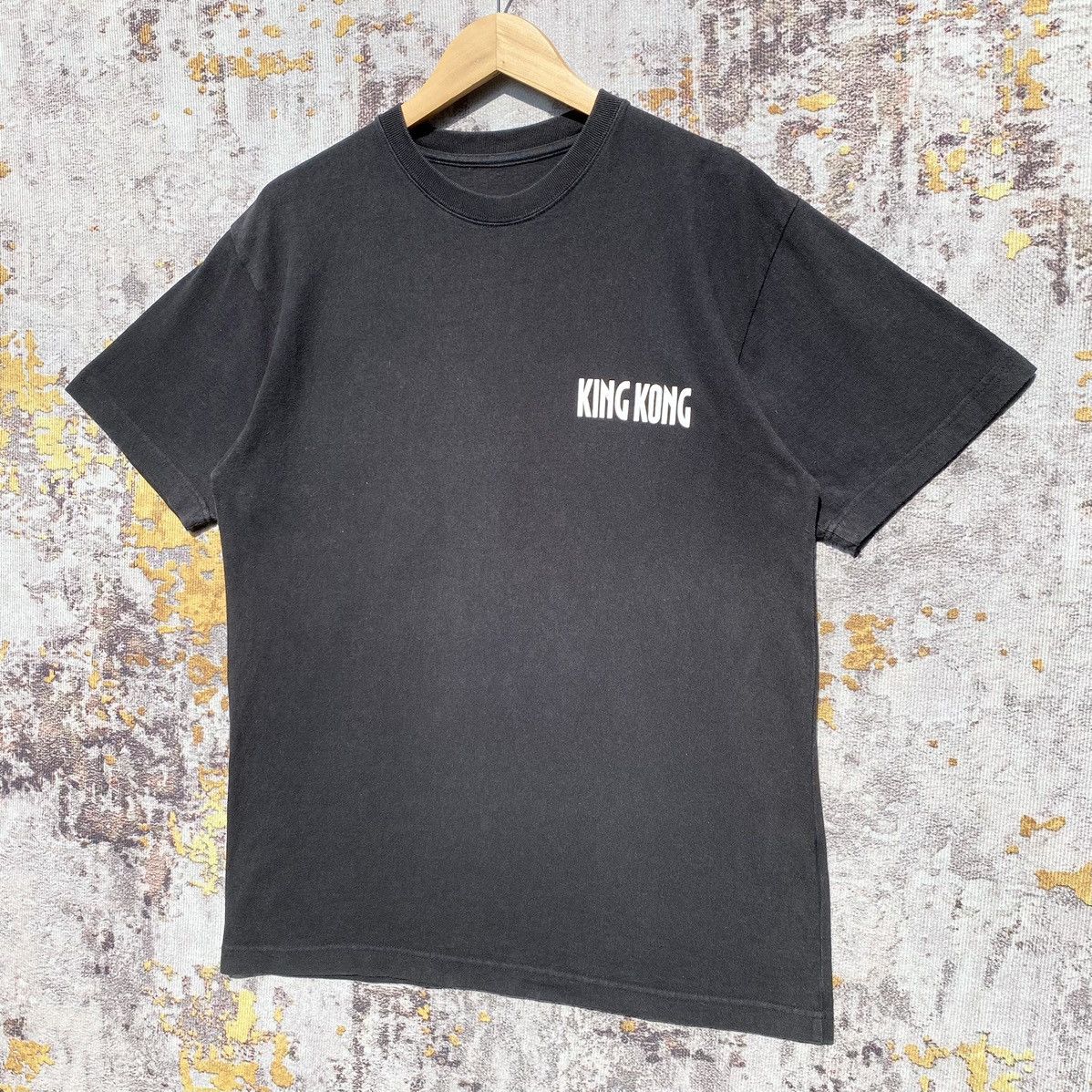 Vintage Vintage 2005 King Kong Movie Promotional Shirt Universal Size US M / EU 48-50 / 2 - 4 Thumbnail