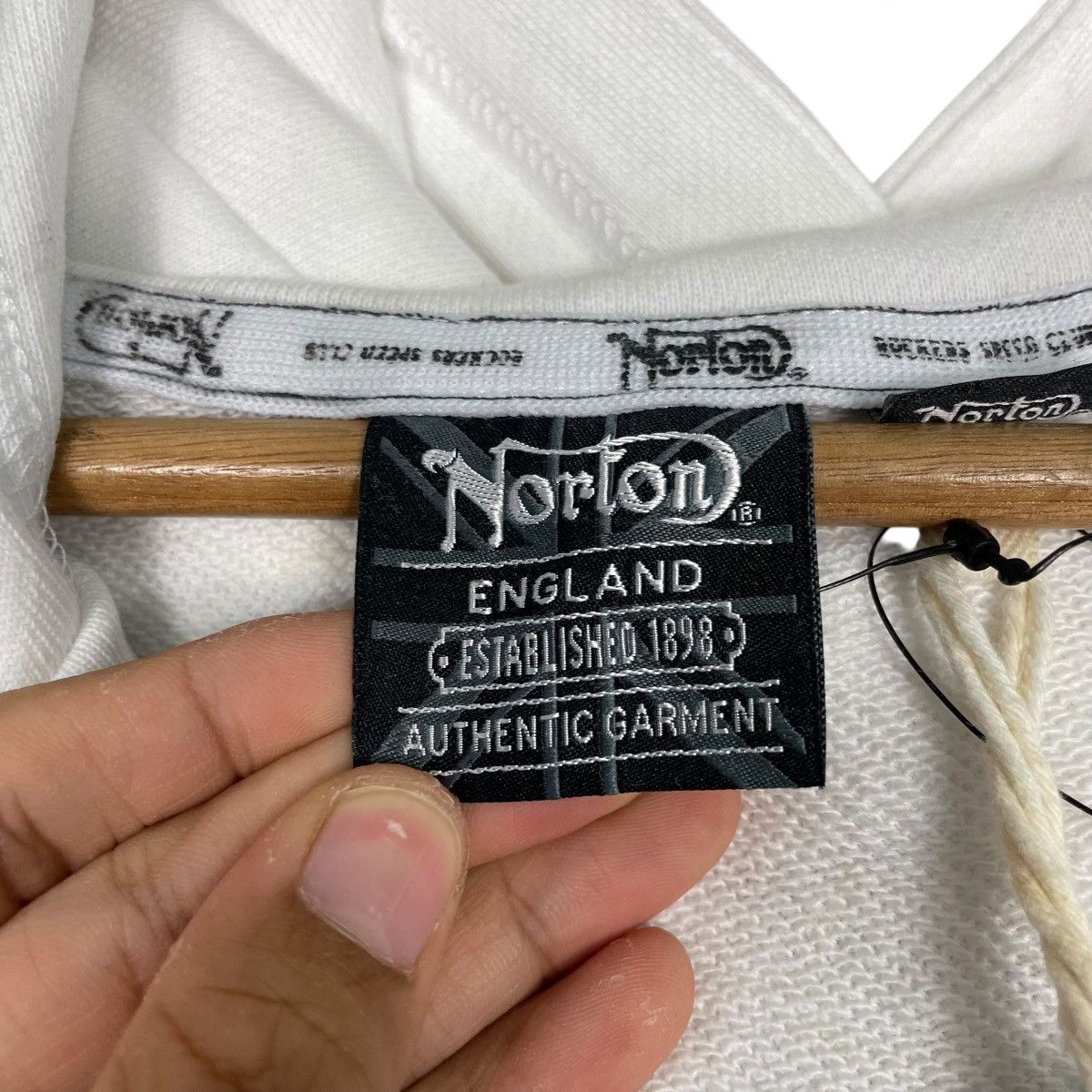 Norton Norton Big Logo Zipper Hoodie Size US L / EU 52-54 / 3 - 18 Thumbnail