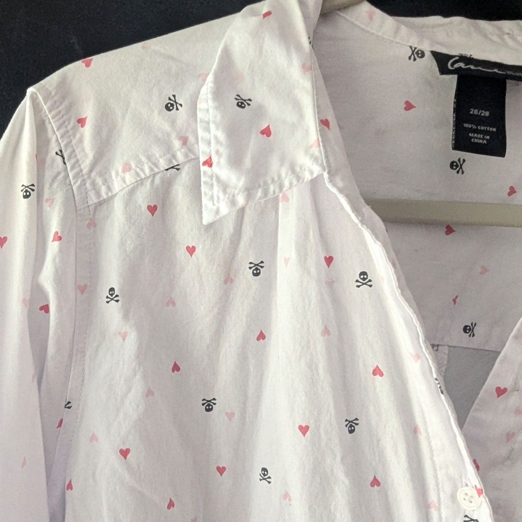 Vintage Lane Bryant Tunic Top Plus 26W White Button-Up Skull & Crossbones Hearts Print Cotton Long Sleeve Casual Workwear Womens Size 4XL / US 24-26 - 2 Thumbnail