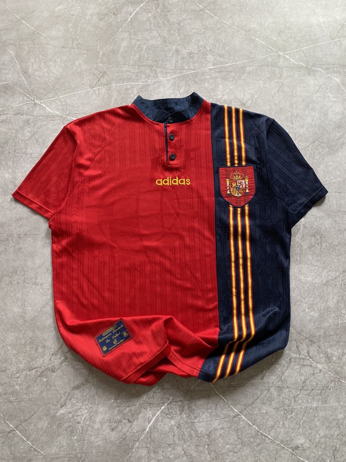 Adidas Vintage Adidas Spain 1996/98 Home Soccer Football Jersey Y2K Size US XL / EU 56 / 4 - 2 Thumbnail