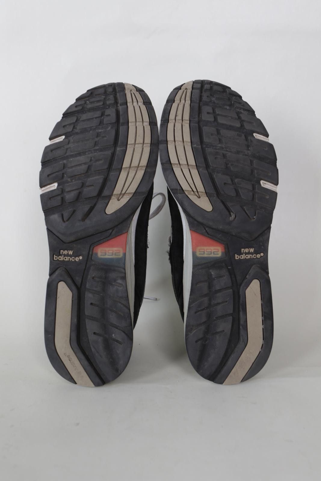 New Balance 2021' New Balance 992 Black Grey Low-Top Sneakers Size US 10 / EU 43 - 7 Thumbnail
