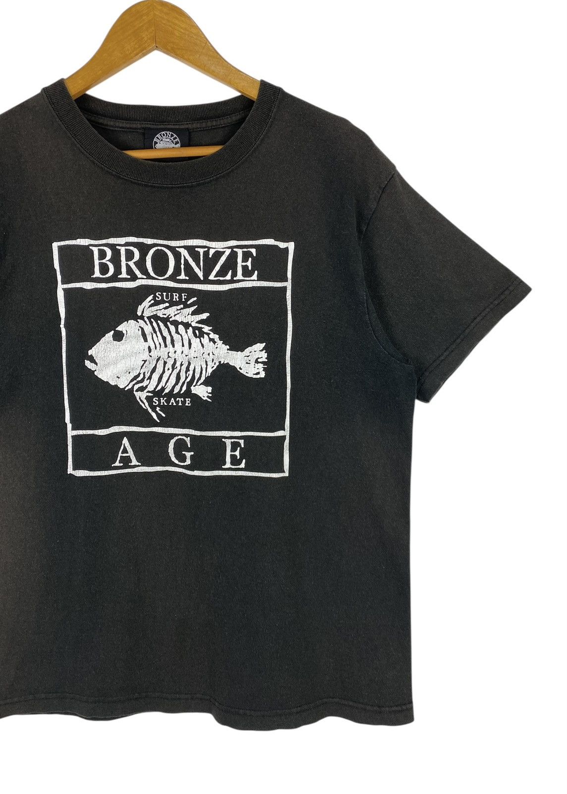 Vintage Rare🔥Vintage Sun Faded Bronze Age Skateboard Shirt Size US M / EU 48-50 / 2 - 6 Thumbnail