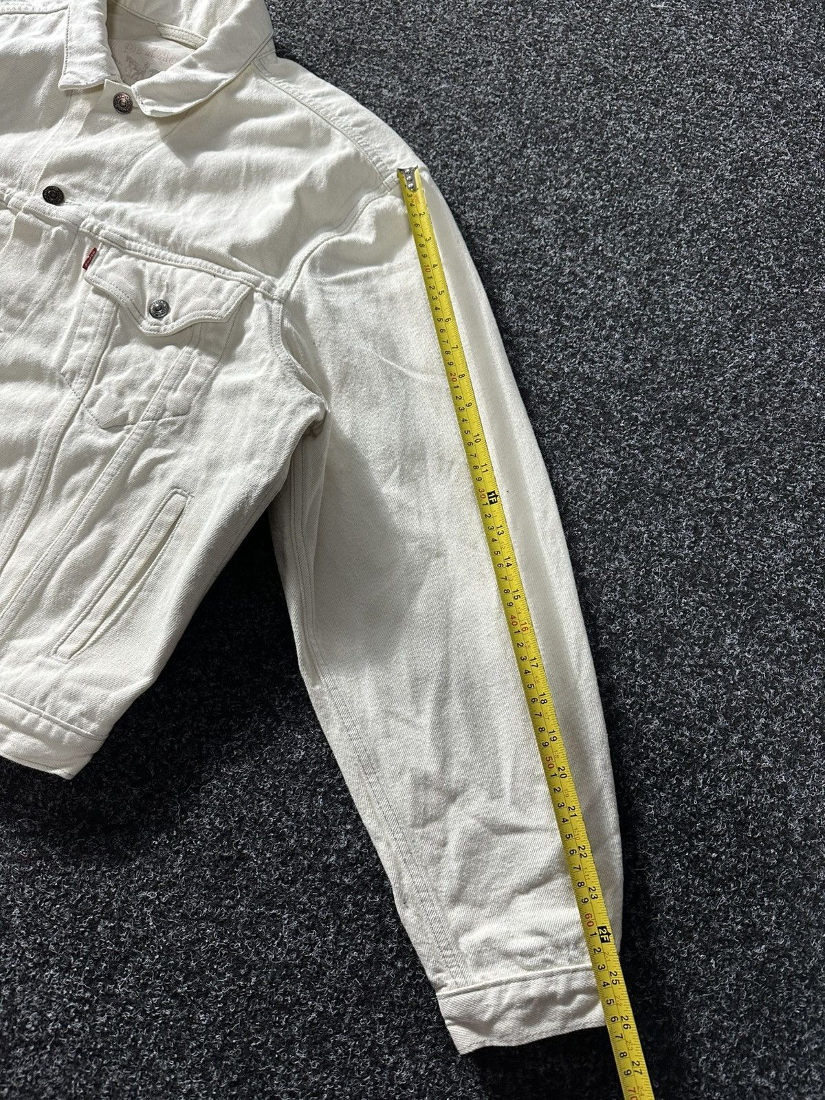 Levi's 🚨1/1 GRAIL LOGO LEVI’S DENIM CUSTOM JACKET Size US XL / EU 56 / 4 - 18 Thumbnail