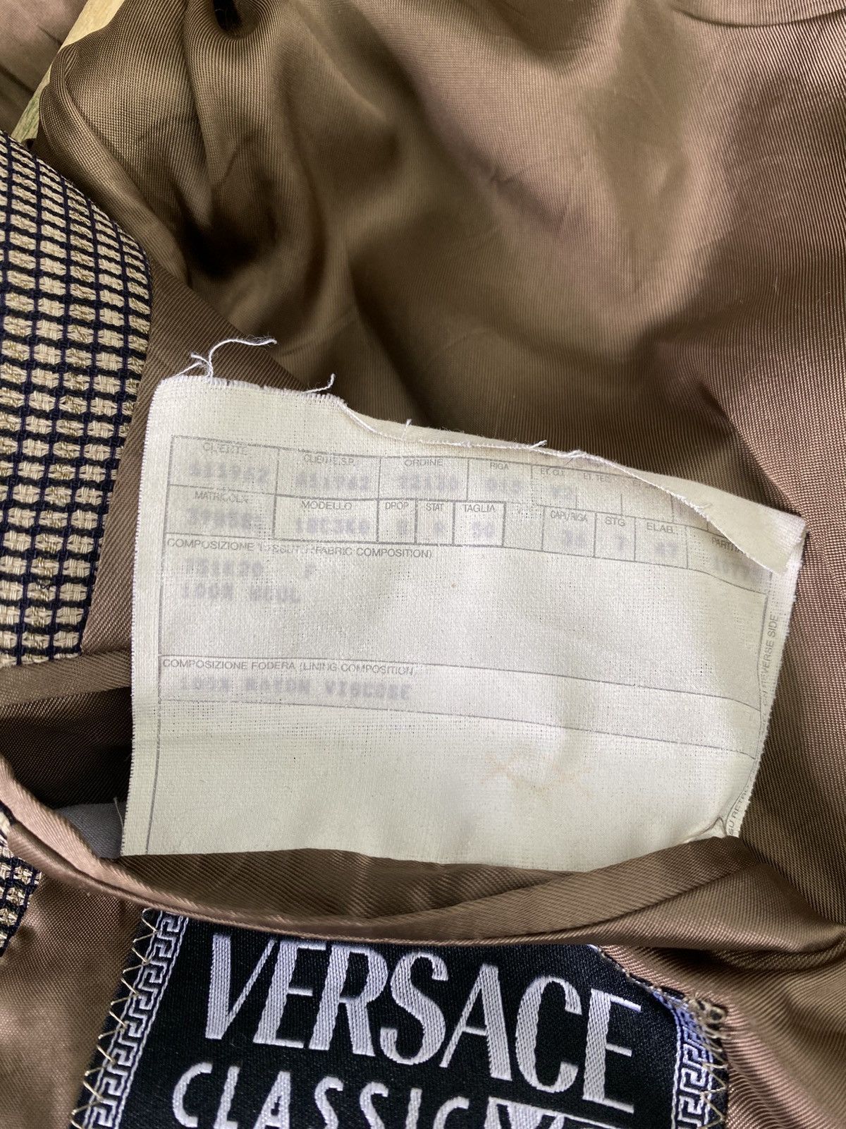 Versace Rare Vintage 90s Versace Classic V2 Checkered Blazer Size US M / EU 48-50 / 2 - 15 Thumbnail