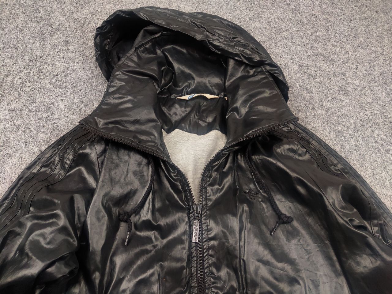 Adidas Vintage 00s all black Multi Pocket Bomber Jacket Y2K