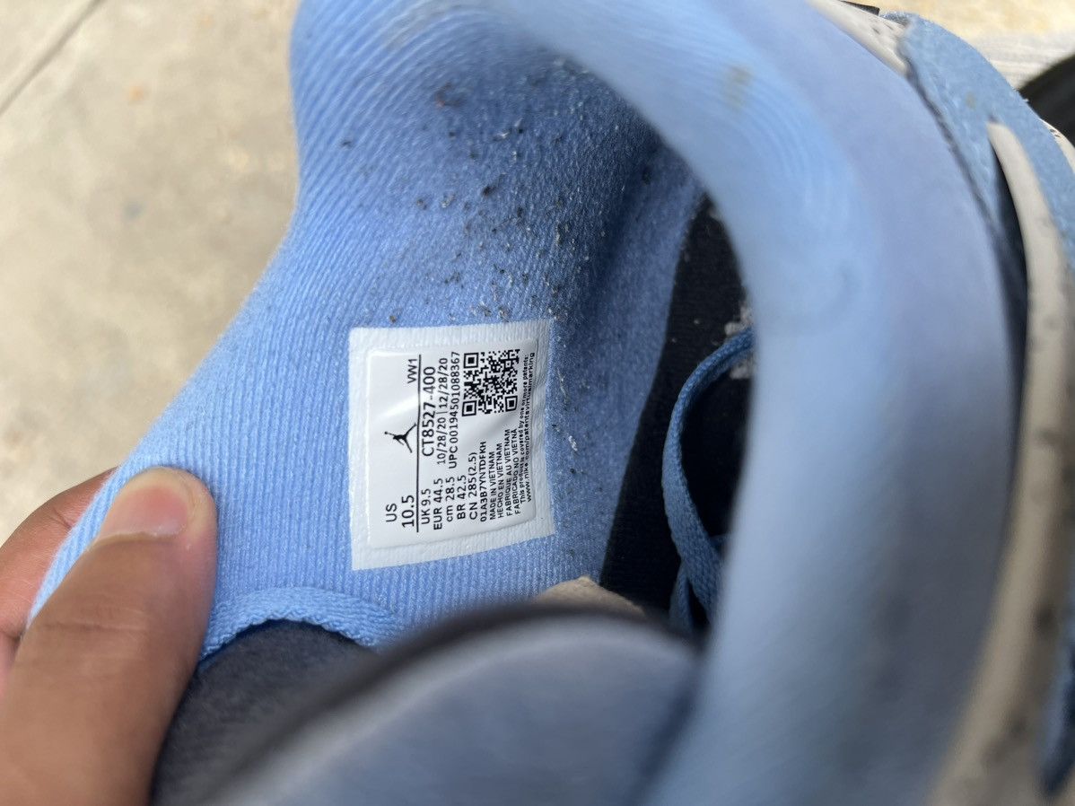 Jordan Brand Jordan 4 Retro University Blue Size US 10.5 / EU 43-44 - 8 Thumbnail