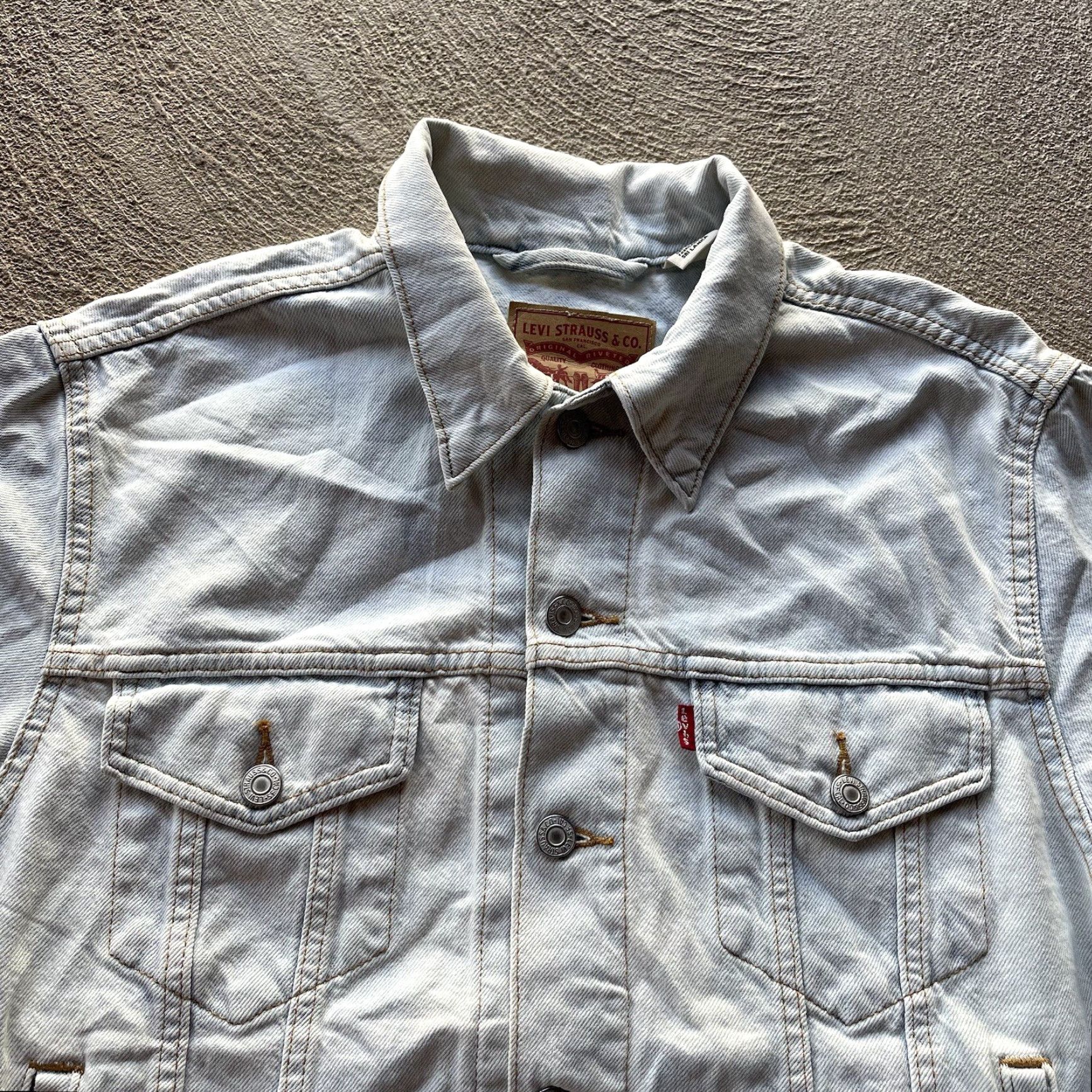 Levi's Levi's Denim Jacket Women Large Blue Embroidered Floral Western Casual Outerwear Size 36" / US 14 / IT 50 - 4 Thumbnail
