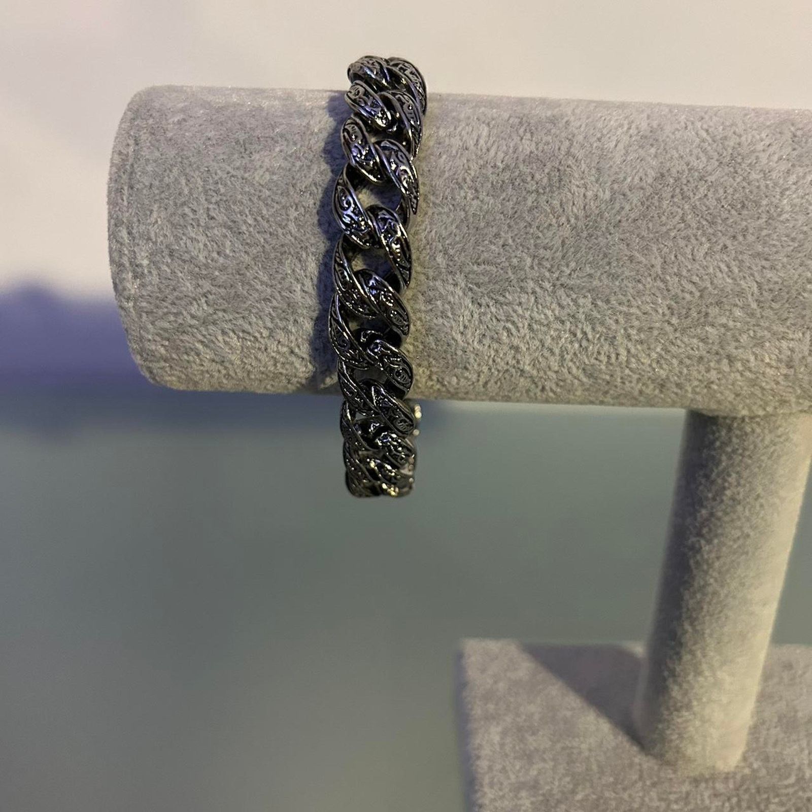 Japanese Brand × Vintage Ga3b - Y2K Engraved Cuban Bracelet Size ONE SIZE - 8 Thumbnail