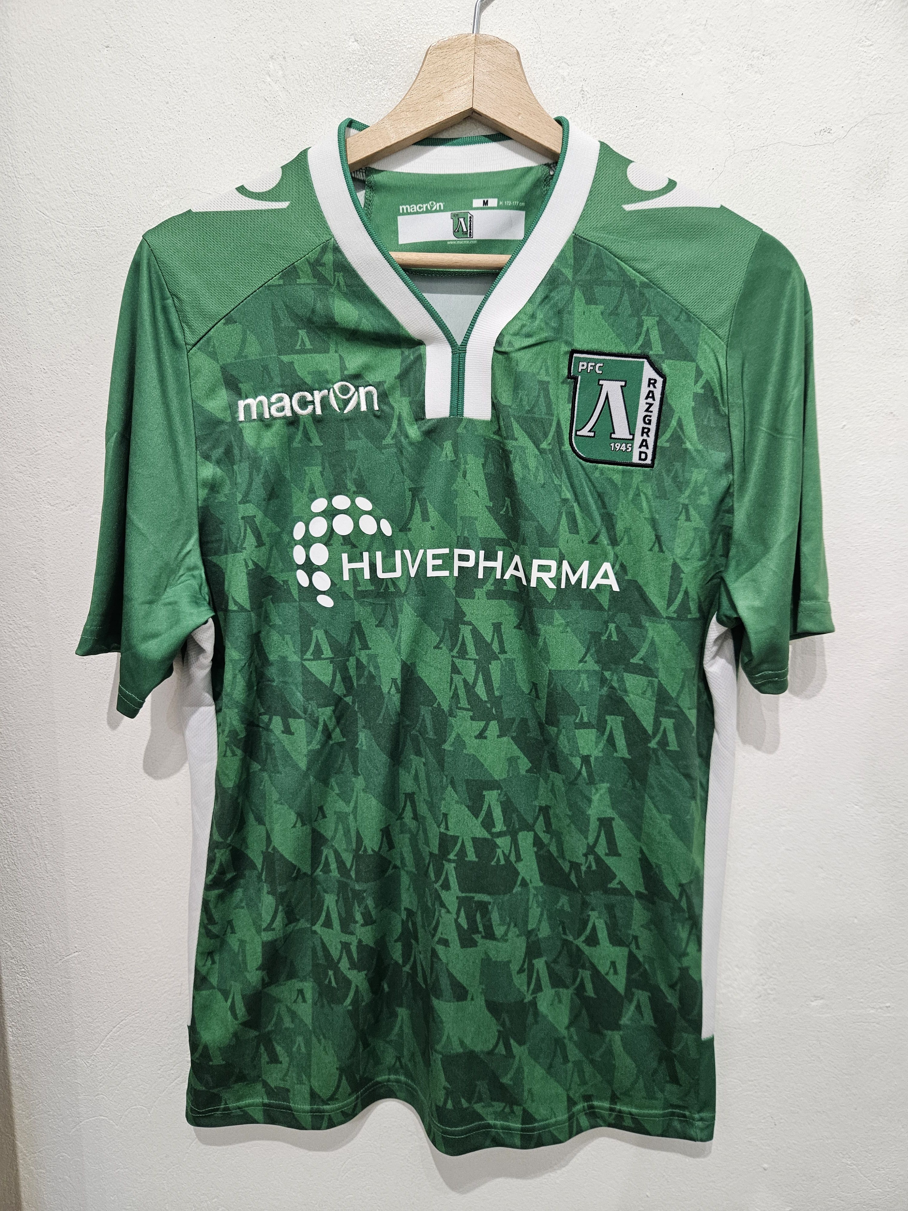 MACRON LUDOGORETS RAZGRAD 2014 SIZE M JERSEY