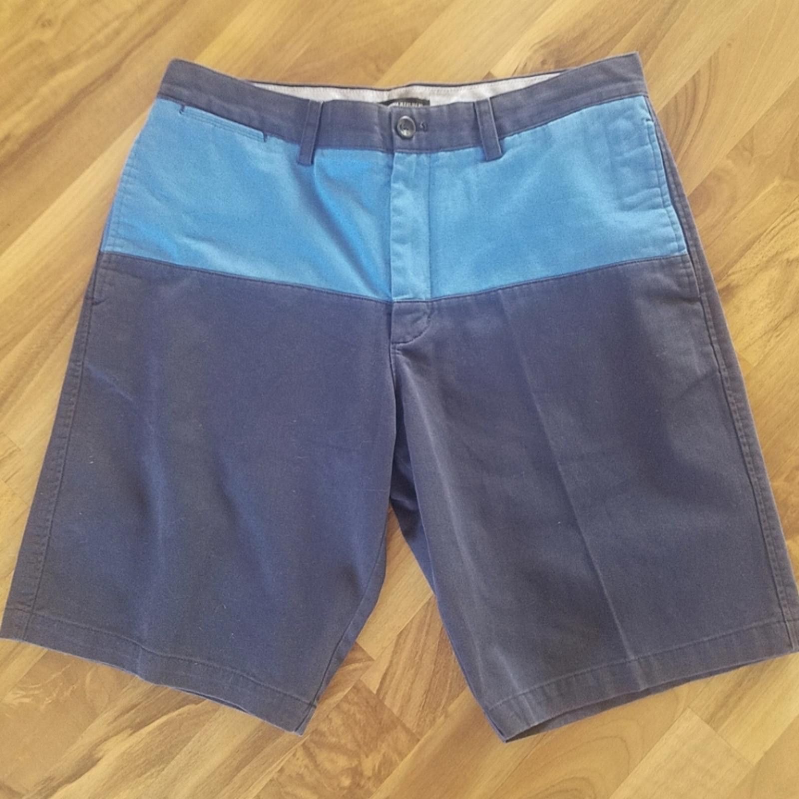 Banana Republic Banana Republic Blue Colorblock Shorts Size 34 Size US 34 / EU 50 - 1 Thumbnail