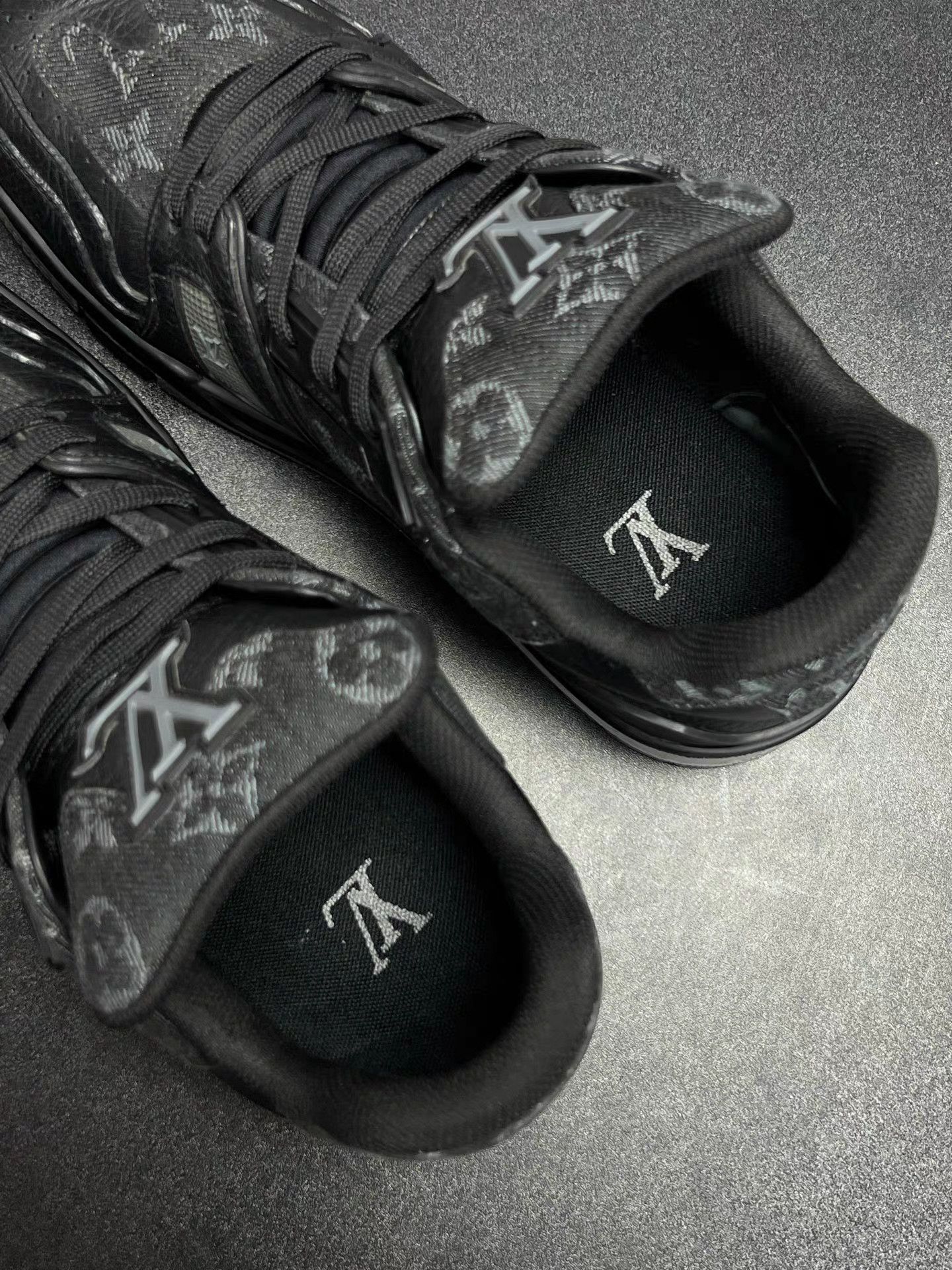 Louis Vuitton LV Trainer Sneakers K15 Size US 6.5 / EU 39-40 - 4 Thumbnail
