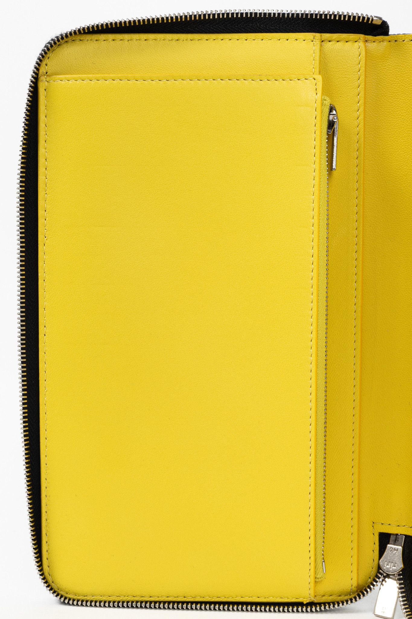 Celine Celine Leather Yellow-Interior Zip Around Organizer Wallet Size ONE SIZE - 10 Thumbnail