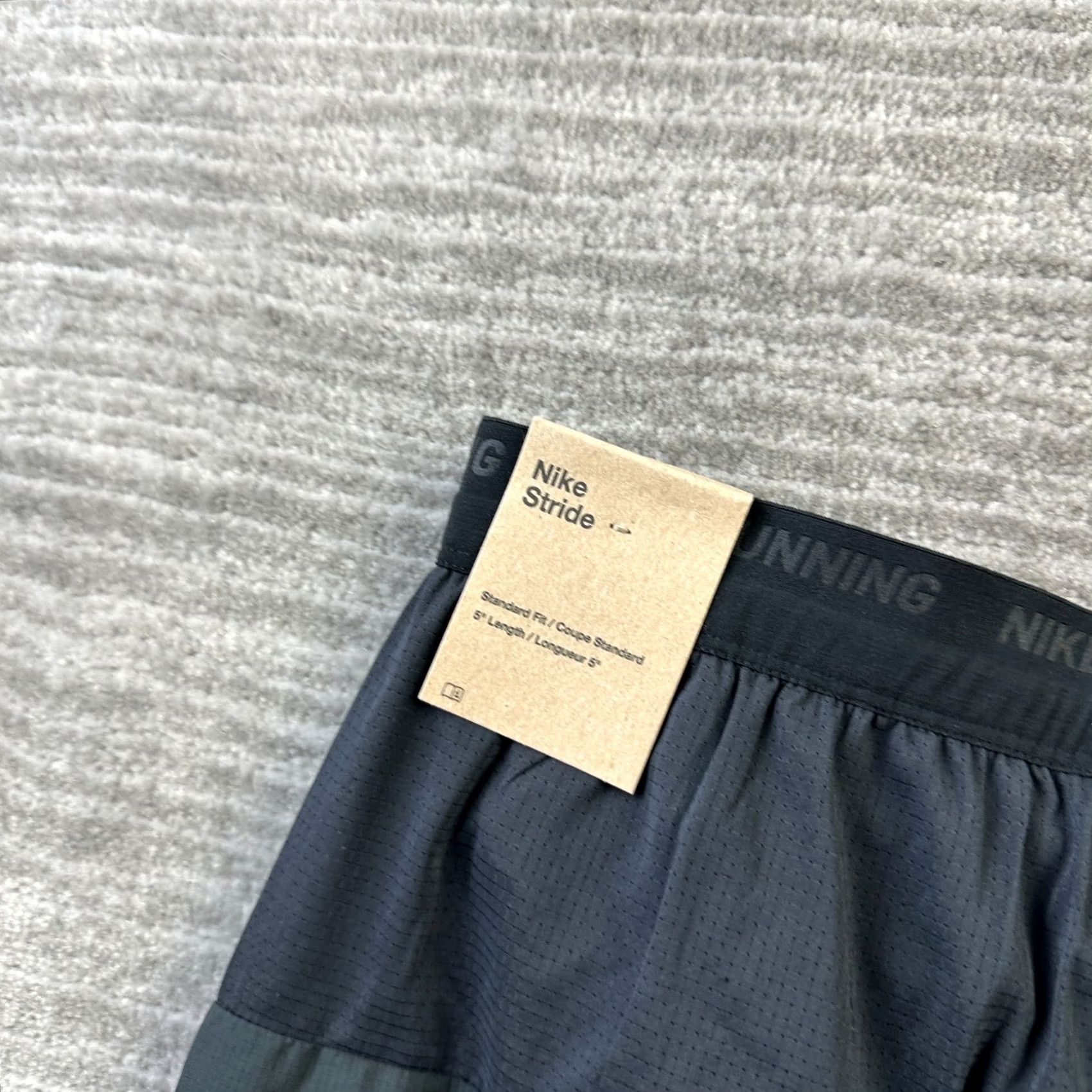 Nike Nike Flex Stride Running Shorts Mens XL Black 5" Lined Chicago Marathon Size US 36 / EU 52 - 4 Thumbnail