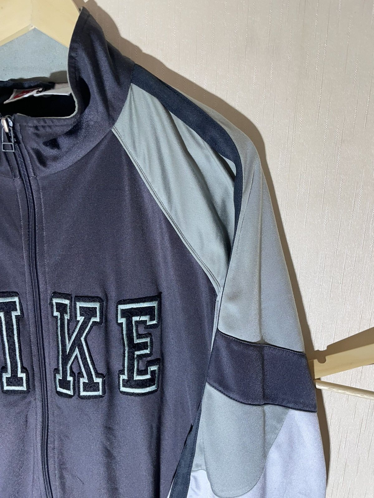 Nike × Vintage Nike track top jacket vintage 90s Size US L / EU 52-54 / 3 - 2 Thumbnail