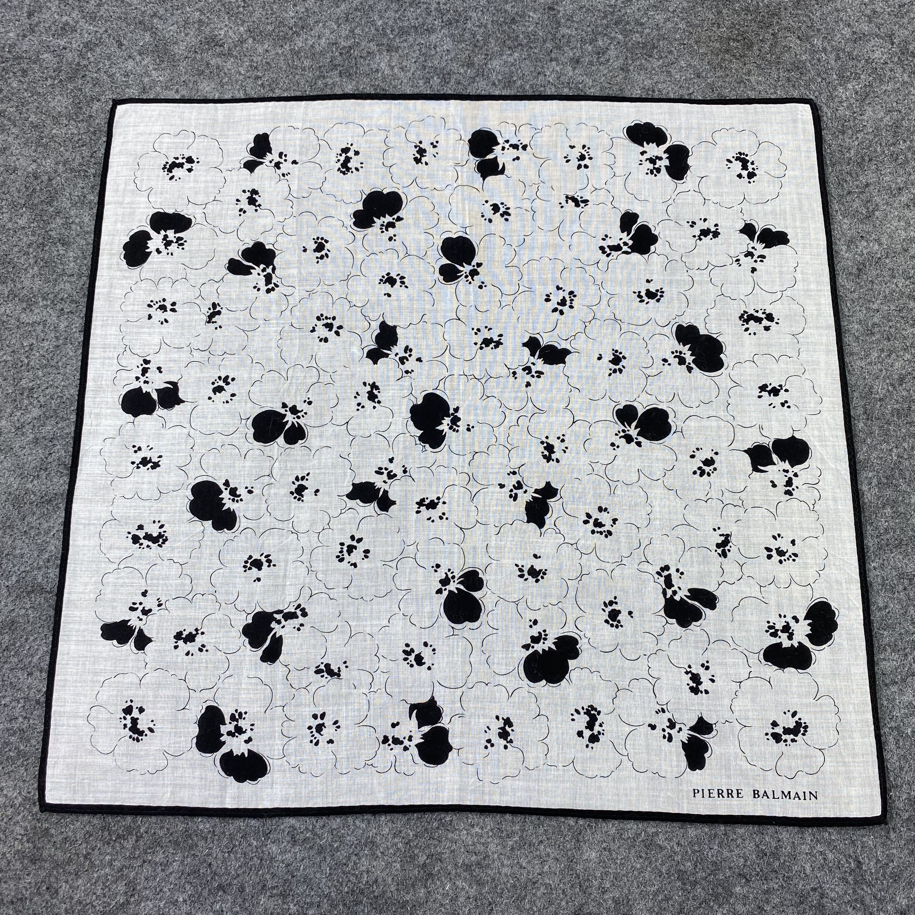Pierre Balmain Pierre Balmain Handkerchief / Bandana / Neckerchief-B1120 Size ONE SIZE - 3 Thumbnail