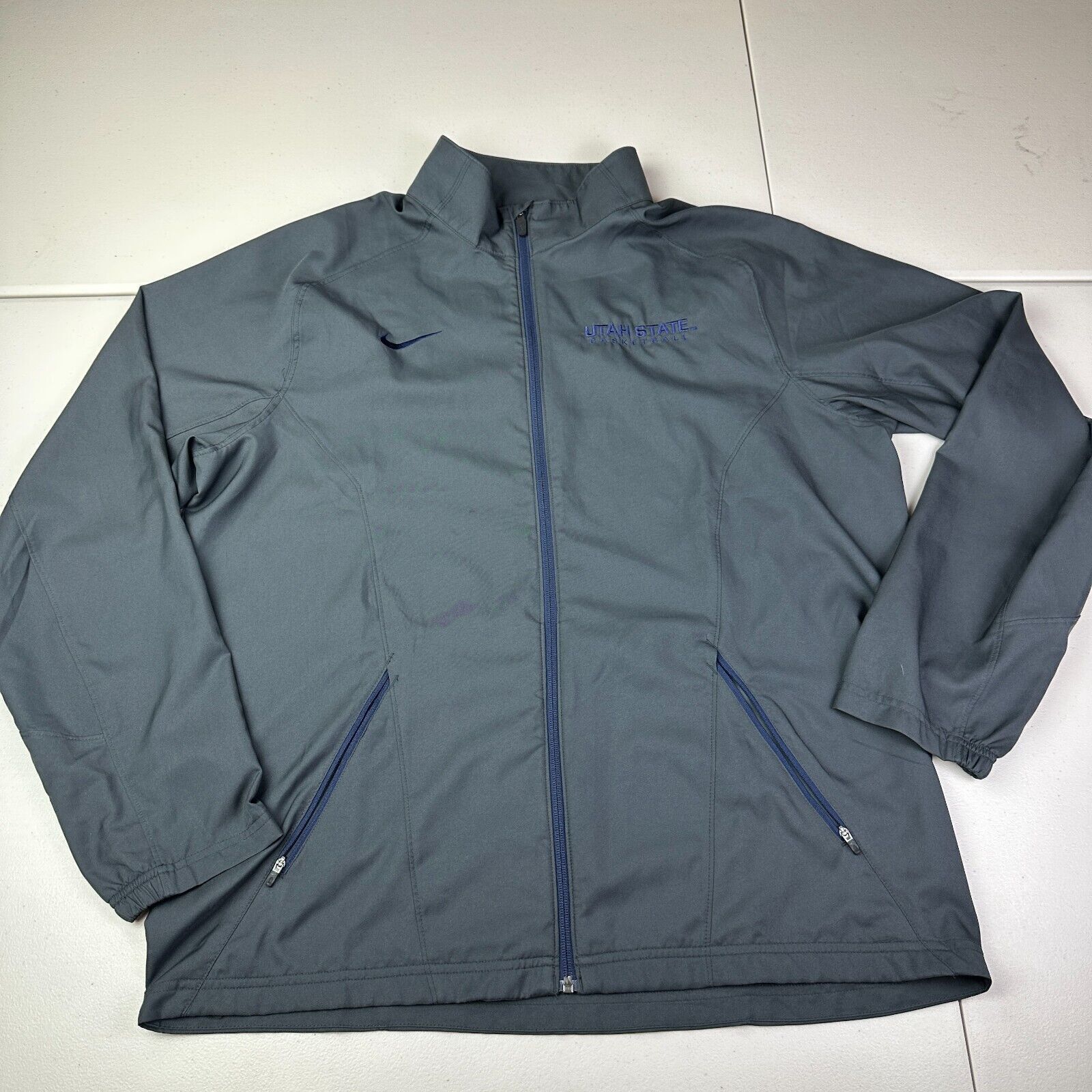 Nike Nike Jacket Lightweight Windbreaker Utah State Basketball Size US XL / EU 56 / 4 - 1 Thumbnail
