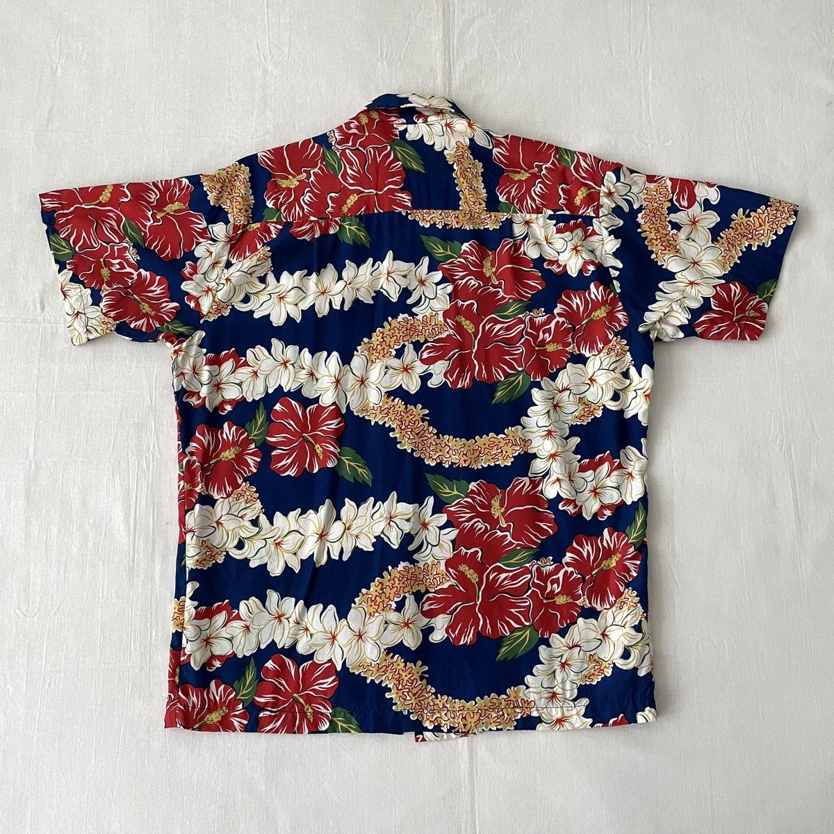 Pineapple Connection Pineapple Juice Rayon Hawaiian Shirts Made in Hawaii Size US S / EU 44-46 / 1 - 12 Thumbnail