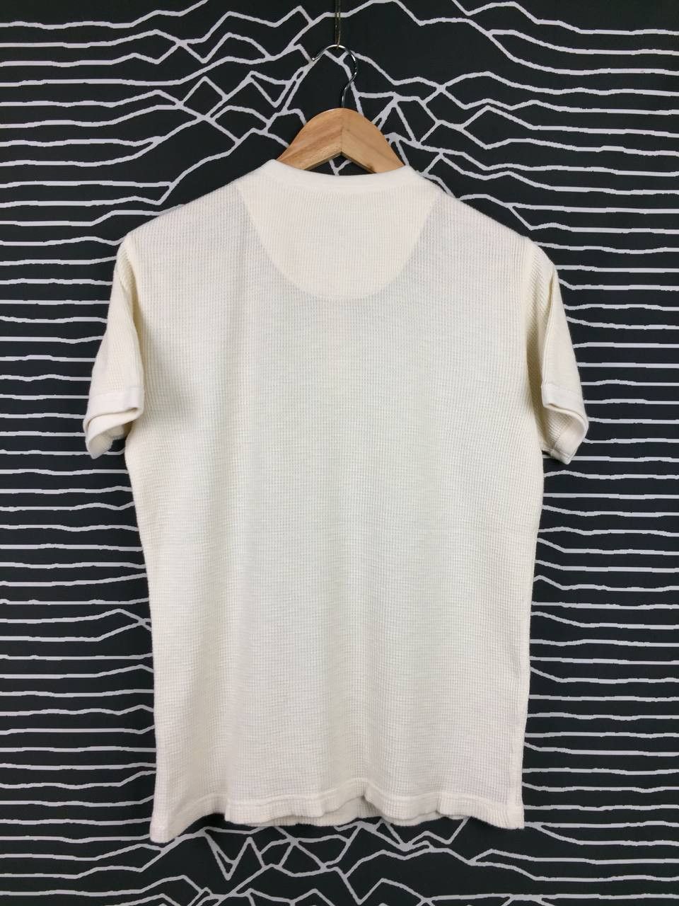 Japanese Brand Uniqlo Authentic Original Waffle Knit Henley Neck Tee Size US S / EU 44-46 / 1 - 5 Thumbnail