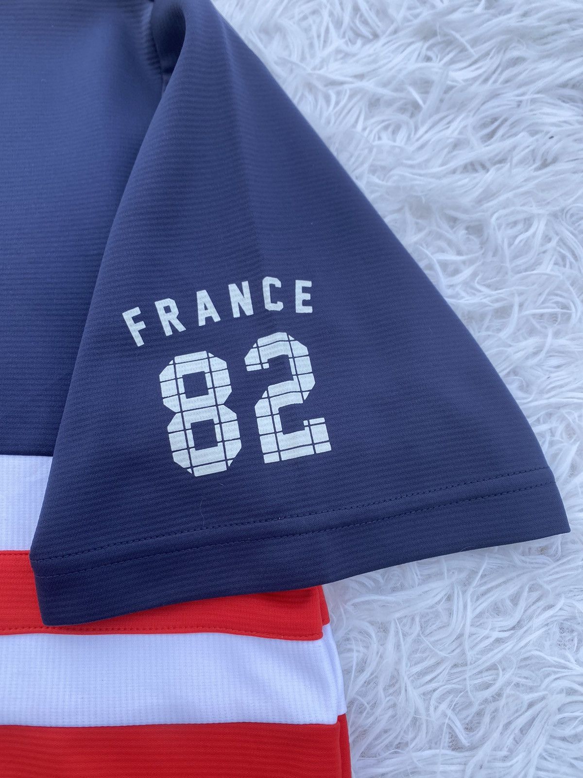 Le Coq Sportif Rare Vintage Le Coq Sportif Colour Block Shirt Size US L / EU 52-54 / 3 - 12 Thumbnail
