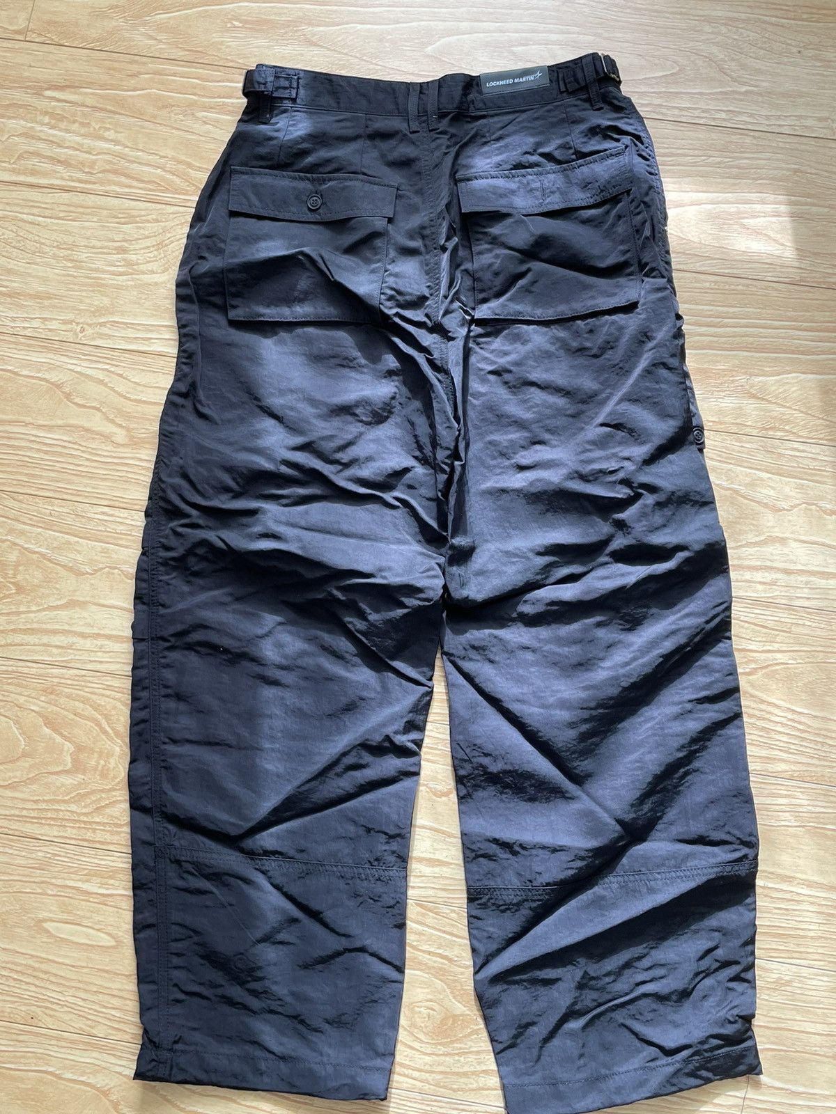 Japanese Brand Lockheed Martin 002 Button Pants Size US 30 / EU 46 - 2 Thumbnail