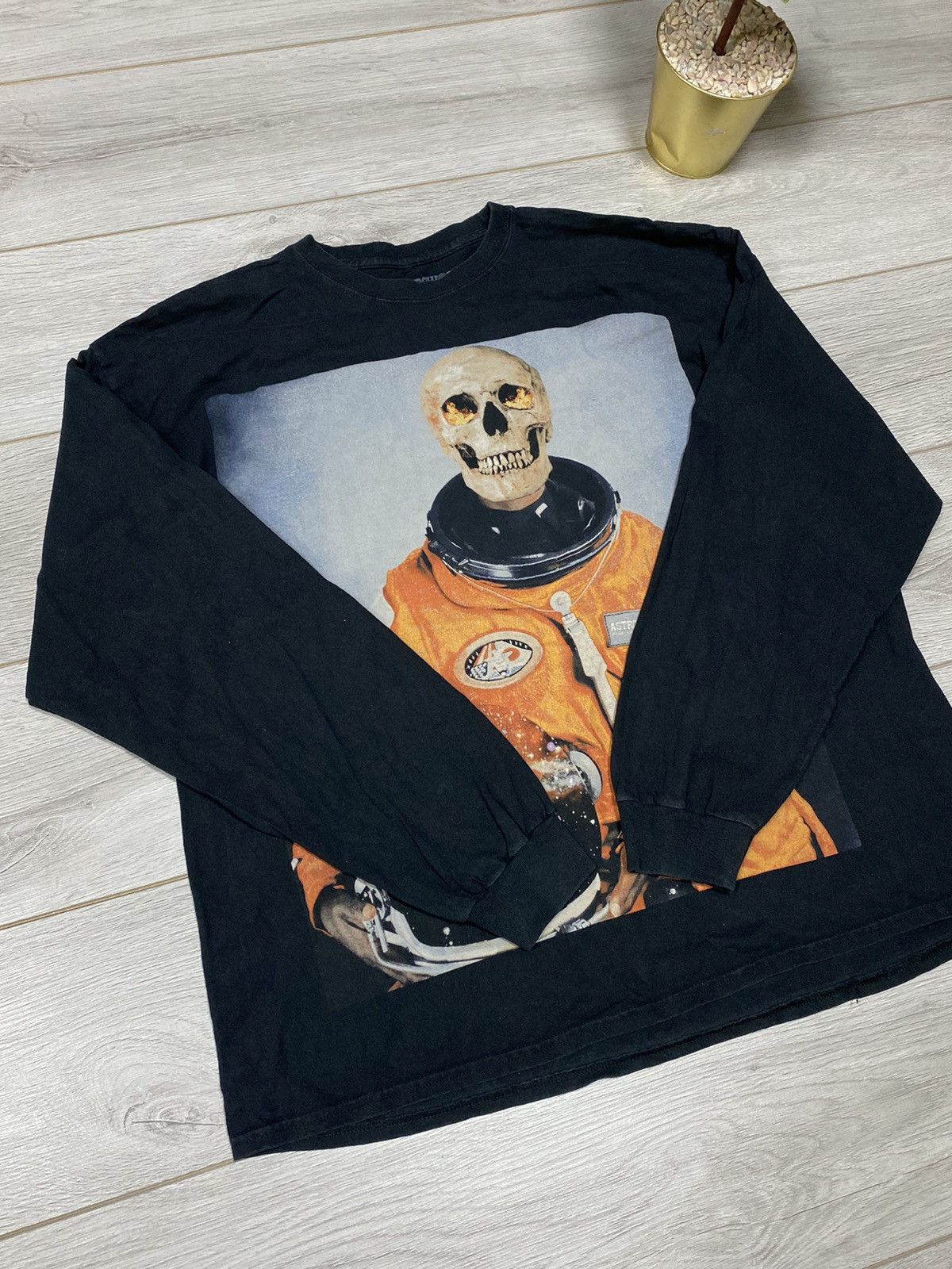Travis Scott Astroworld Travis Scott Astronaut L/S Tee Size US XL / EU 56 / 4 - 3 Thumbnail