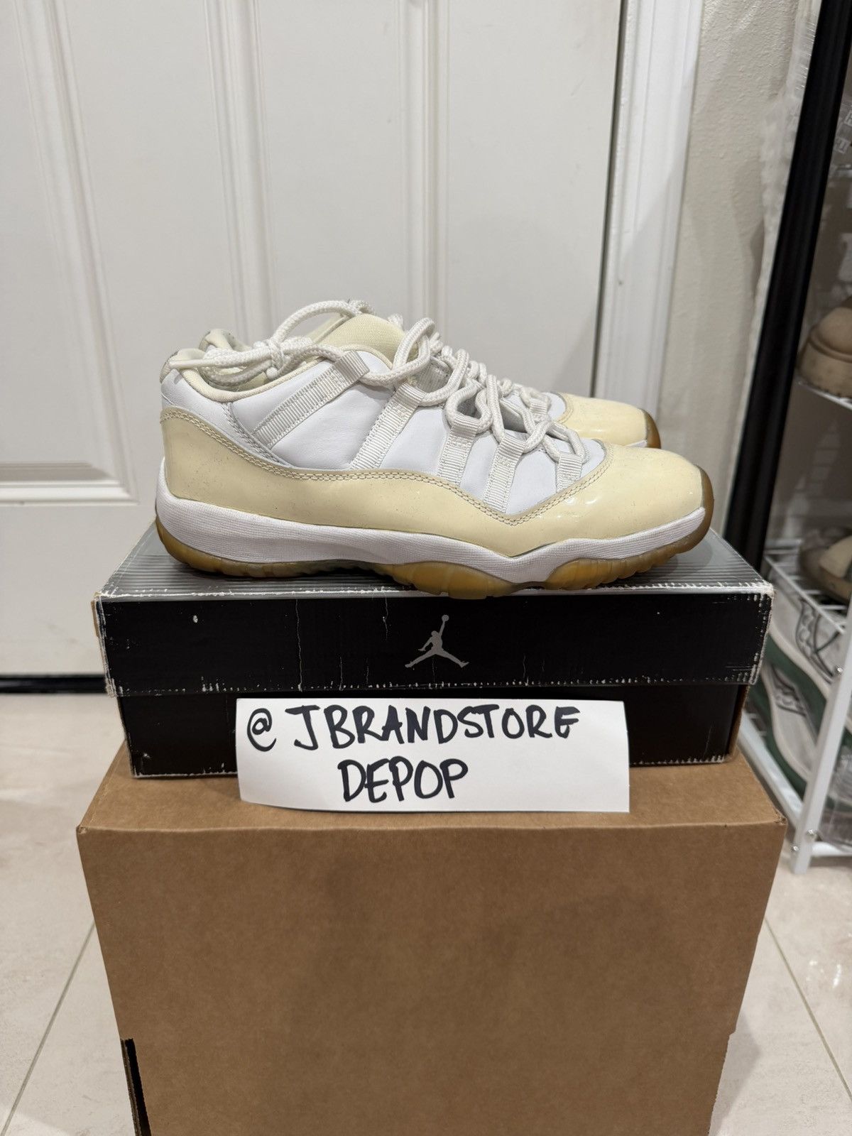 Jordan Brand Air jordan 11 - Zen Grey 2001 - size 8.5 Size US 8.5 / EU 41-42 - 2 Thumbnail