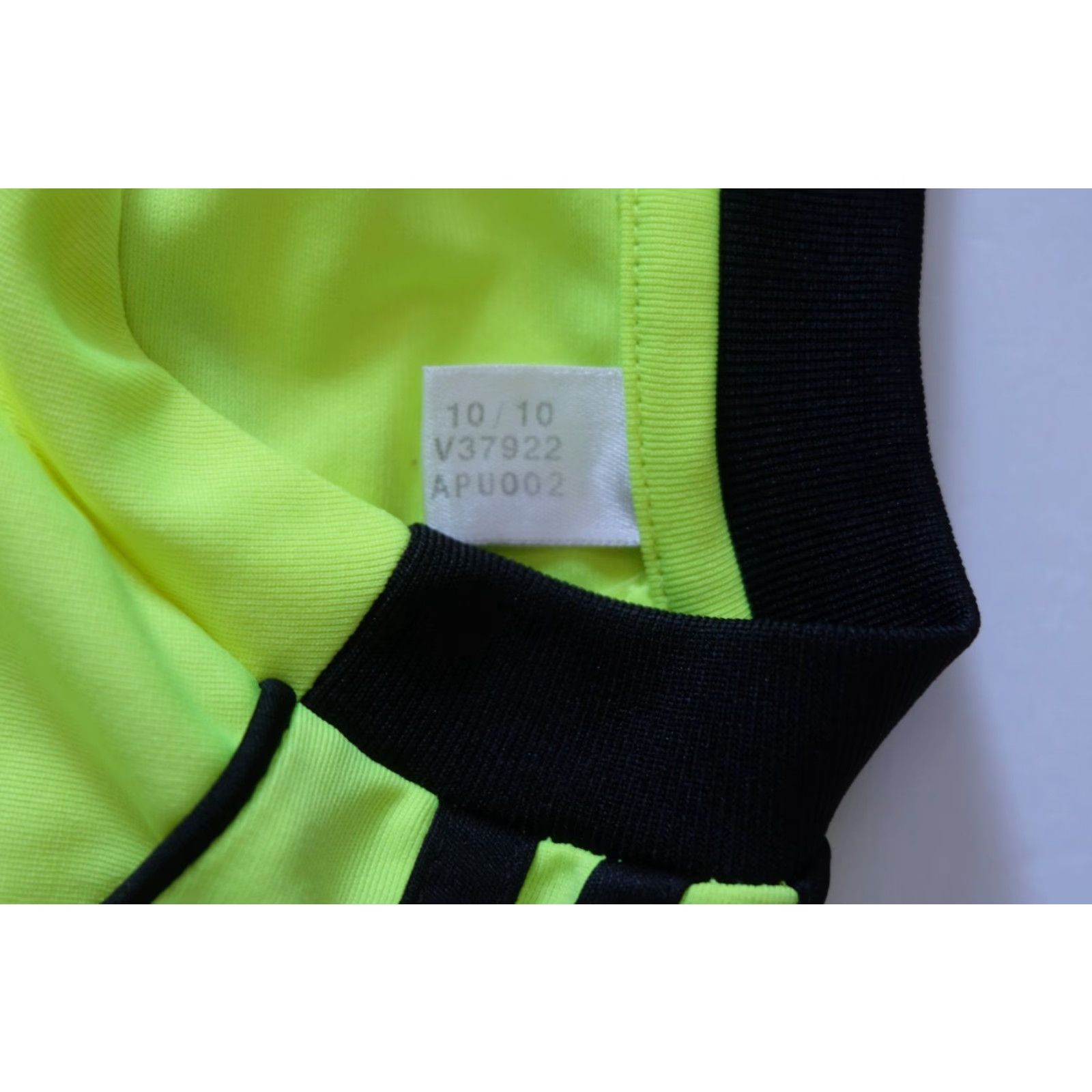 Adidas VINTAGE adidas Soccer Jersey Shirt M Mens Yellow 90s VTG Y2K Retro Activewear Soccer Kit 20" Pit to Pit 28" Length Size US M / EU 48-50 / 2 - 7 Thumbnail