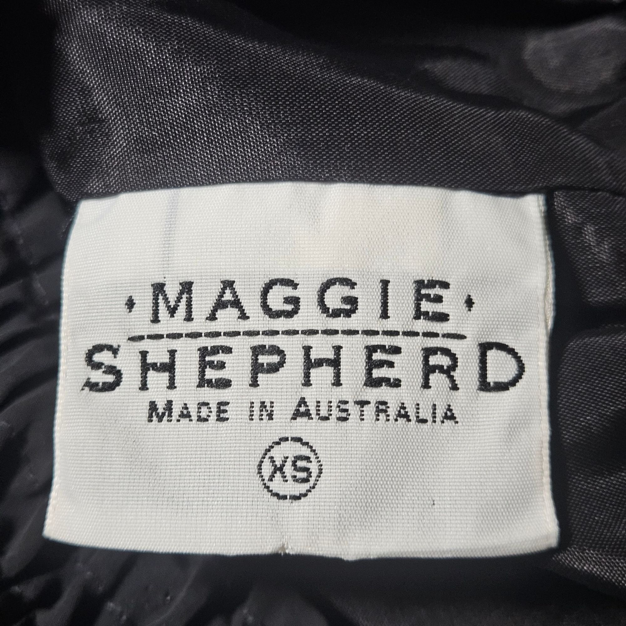 Other Maggie Shepherd Black Skirt XS Satin Short Minimalist Academ Size 28" / US 6 / IT 42 - 3 Thumbnail