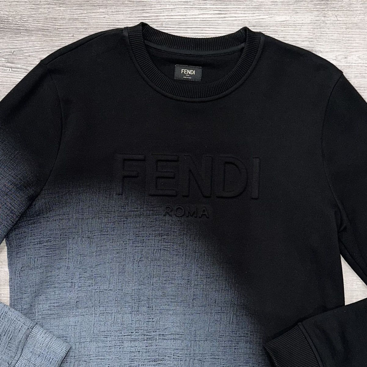 Fendi FENDI BLACK GREY OMBRÉ LOGO EMBOSSED PULLOVER SWEATER SIZE S Size US S / EU 44-46 / 1 - 2 Thumbnail