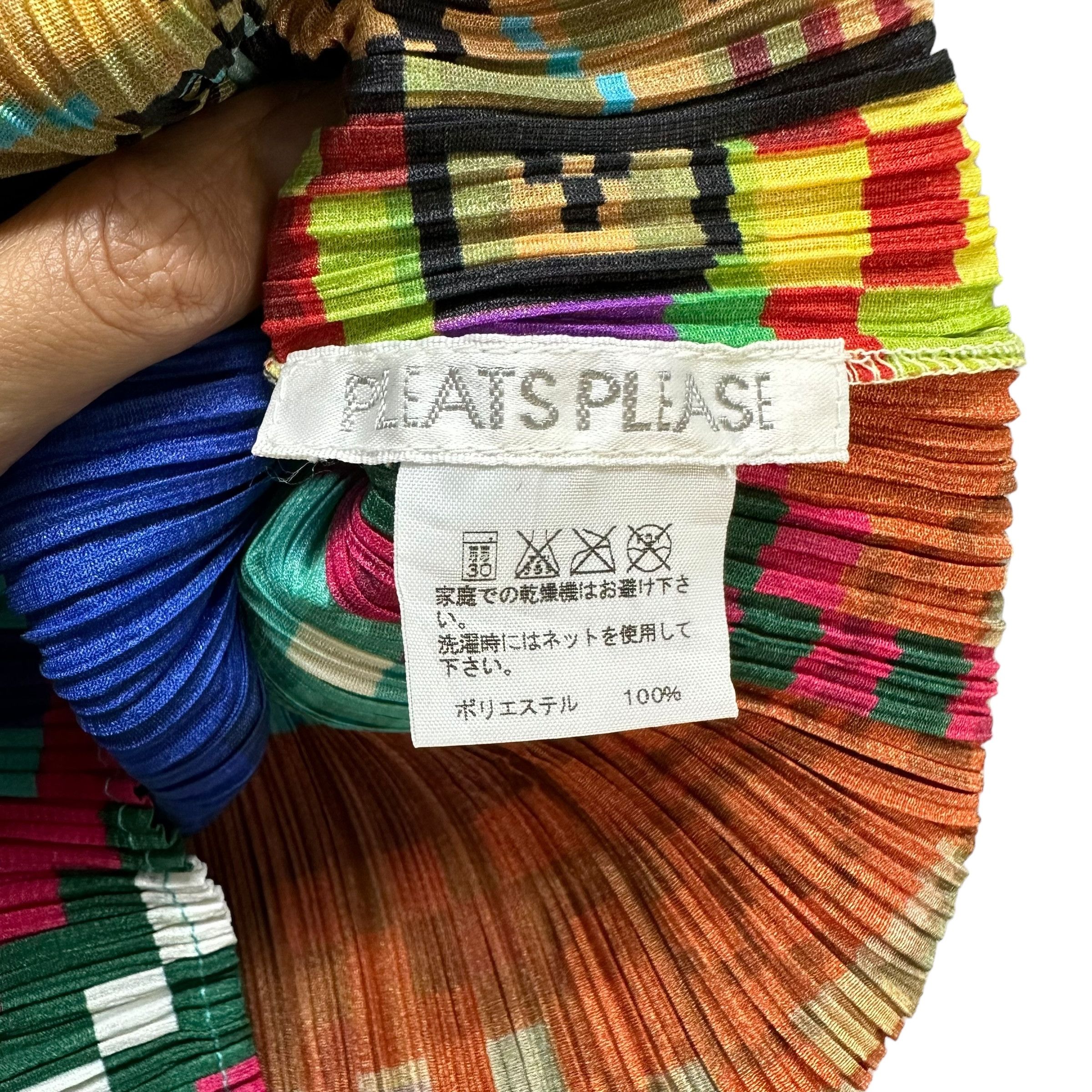 Pleats Please Issey Miyake Pleats Please Digital Game Graphic Overprint Tops #A32-0730 Size US M / EU 48-50 / 2 - 6 Thumbnail