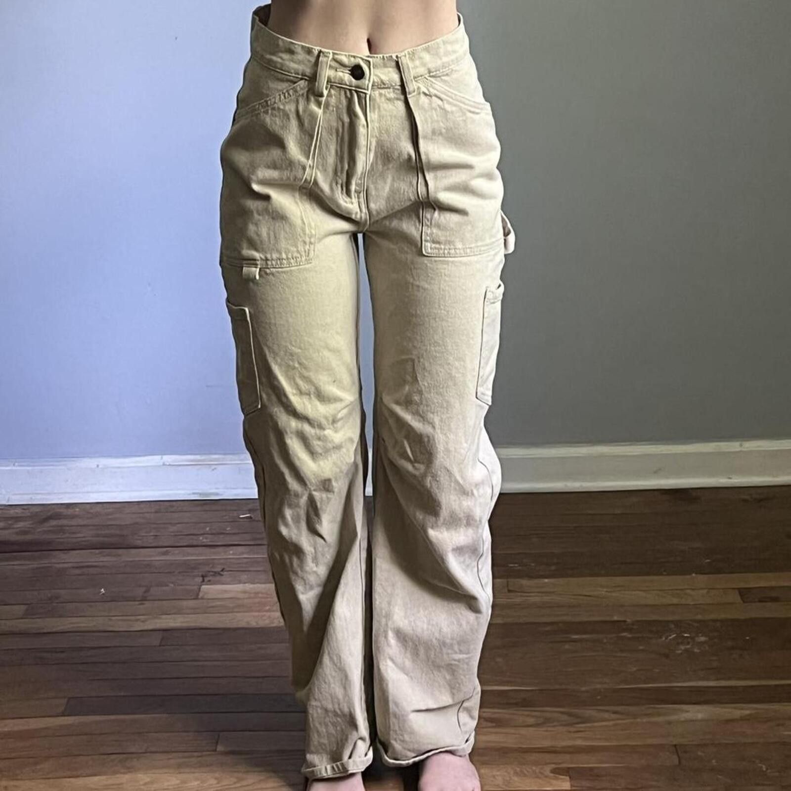 Lioness Lioness mid rise cream cargo pants Size 26" / US 2 / IT 38 - 1 Thumbnail