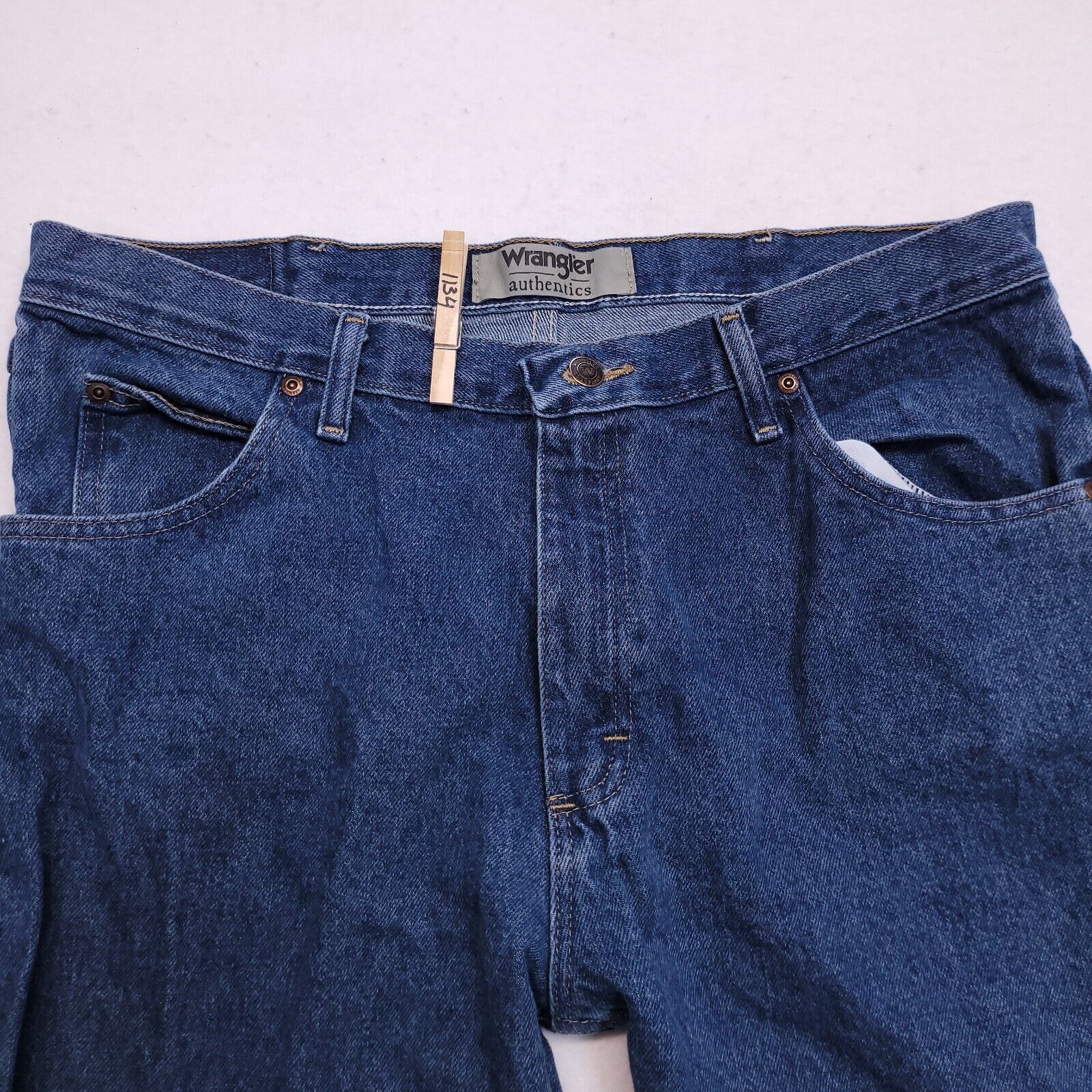 Wrangler Wrangler Authentics Denim Medium Wash Jeans Mens Size 36x30 Size US 36 / EU 52 - 1 Thumbnail