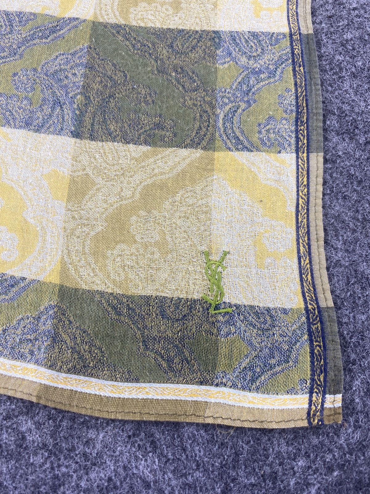 Vintage × Yves Saint Laurent Yves Saint Laurent Handkerchief / Bandana / Neckerchief-B092 Size ONE SIZE - 5 Thumbnail