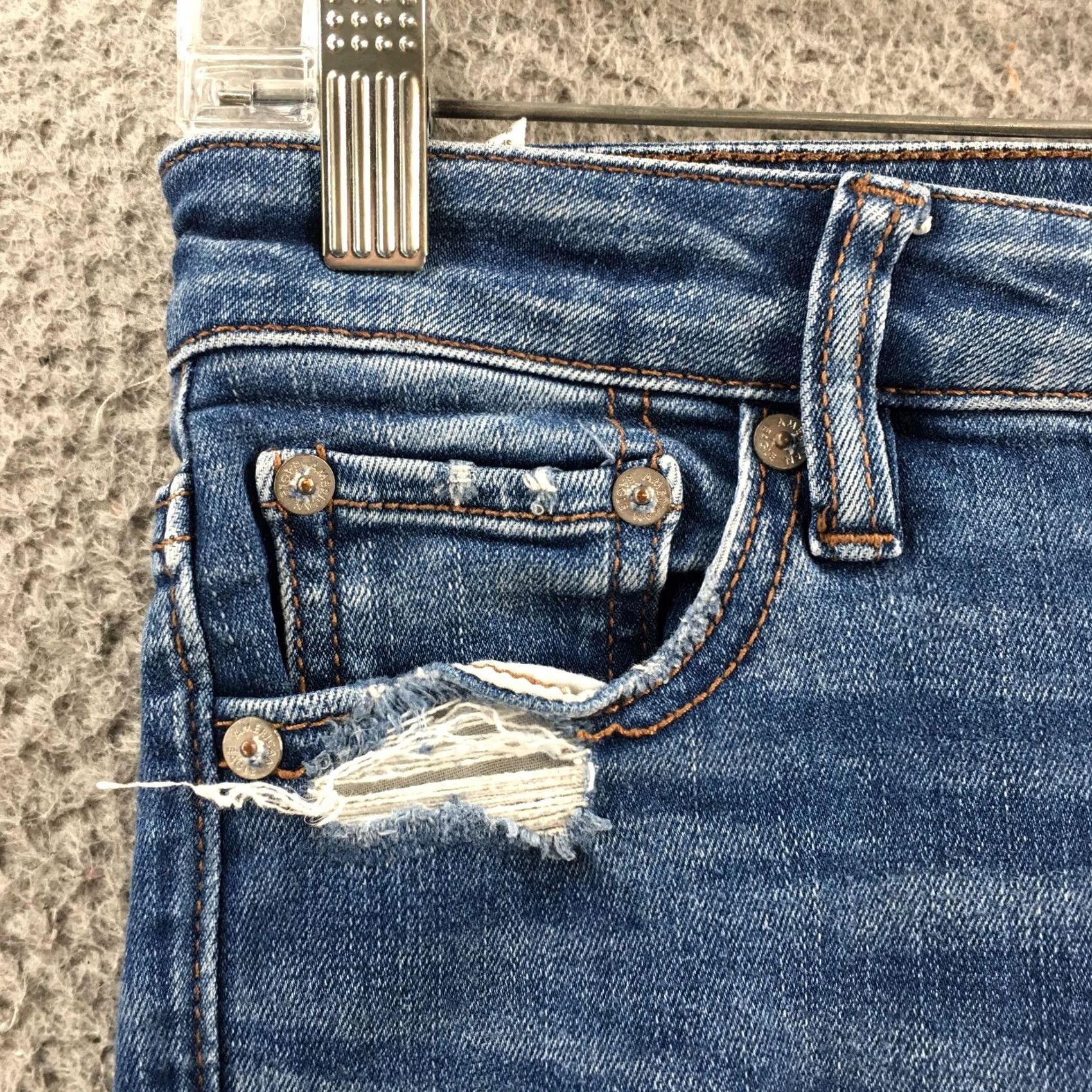 American Eagle Outfitters American Eagle Outfitters Jeans Womens 4 Long Blue Zip Skinny 5-Pocket Denim Slim Cotton Blend Stretch Modern 30 in Inseam Mens? Size 27" / US 4 / IT 40 - 3 Thumbnail