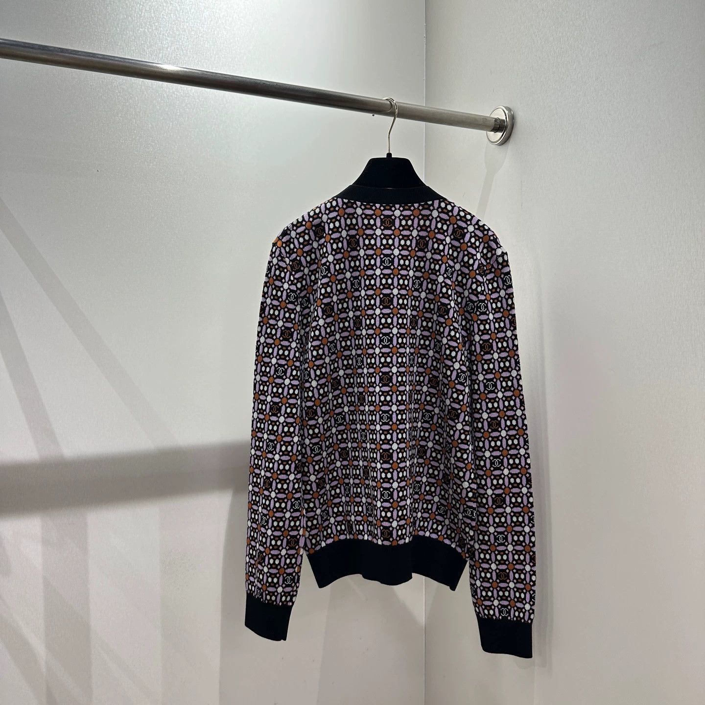Chanel Chanel apr793 Full Logo Knit Sweater 40 Wool Size M / US 6-8 / IT 42-44 - 2 Thumbnail