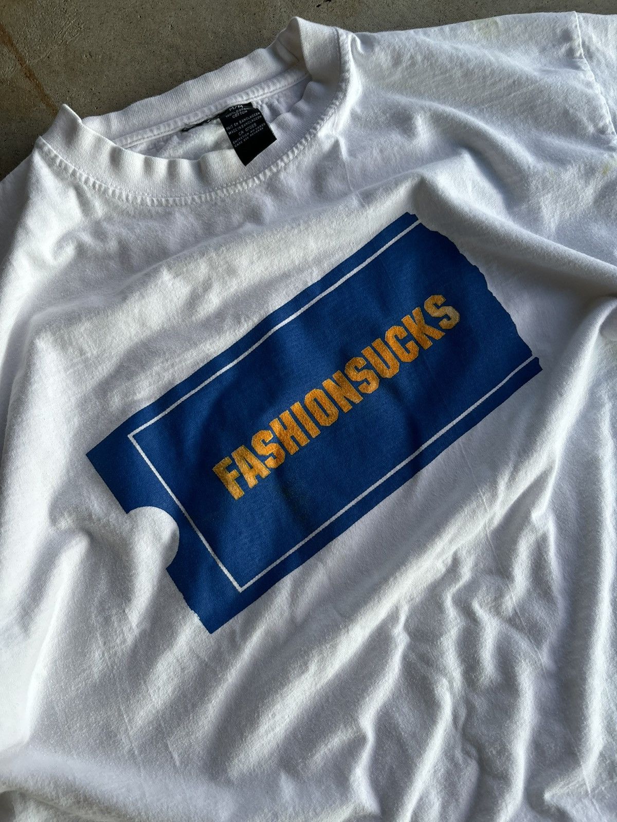Vintage Crazy 90s Fashion Sucks Blockbuster Parody Boxy White Tee Size US L / EU 52-54 / 3 - 3 Thumbnail