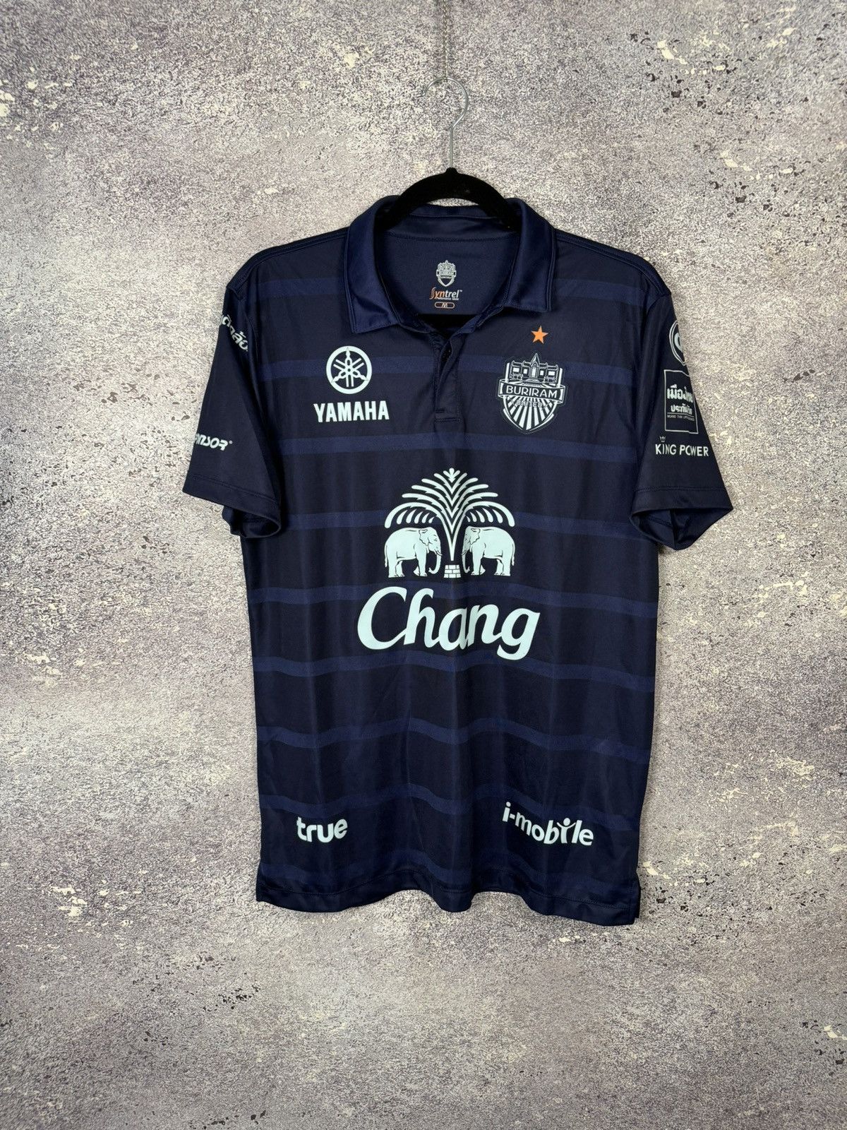 Vintage Buriram United 2017/18 Home Soccer Jersey Medium Size US M / EU 48-50 / 2 - 1 Thumbnail